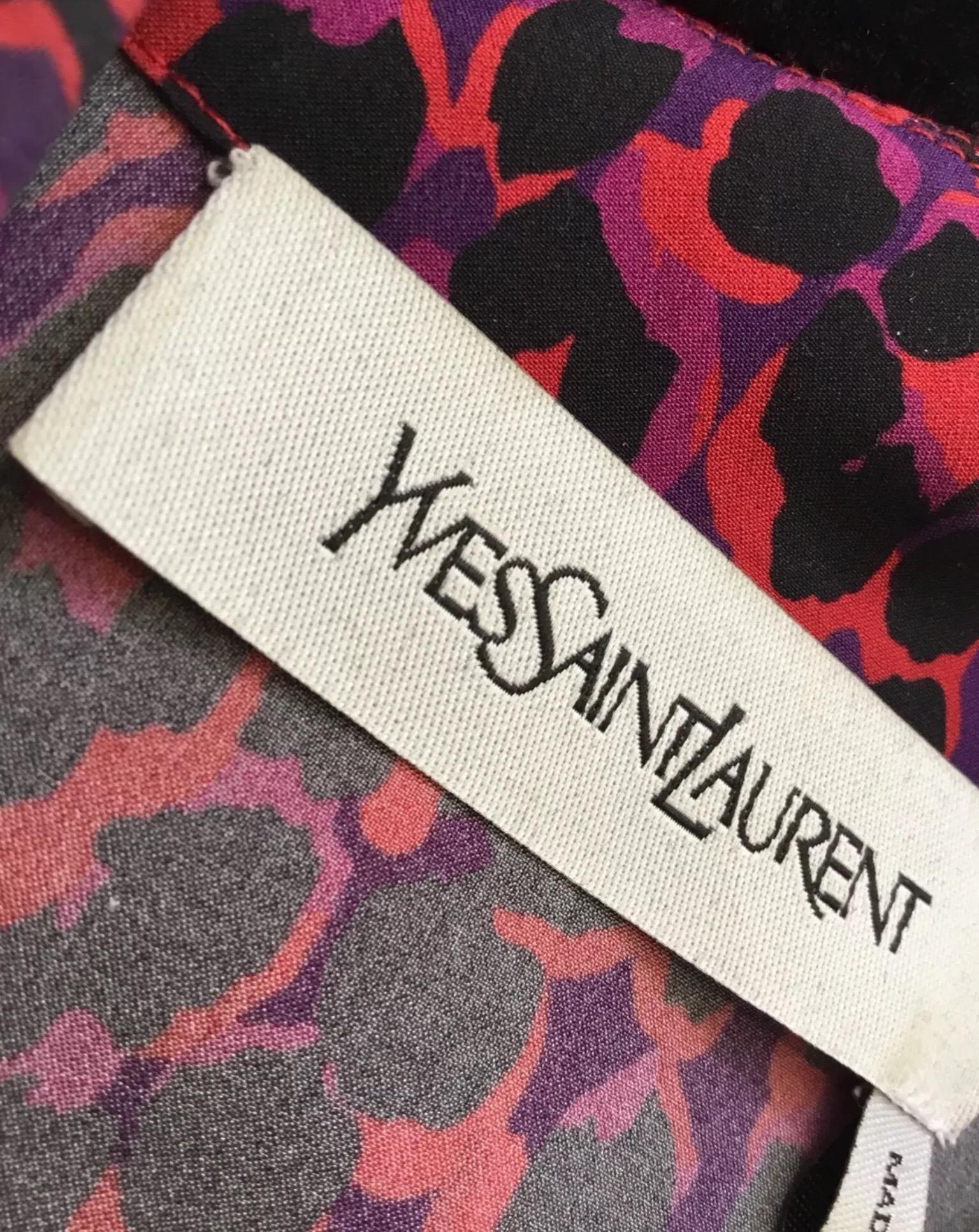 Yves Saint Laurent Silk Print Blouse In Excellent Condition In Carmel, CA