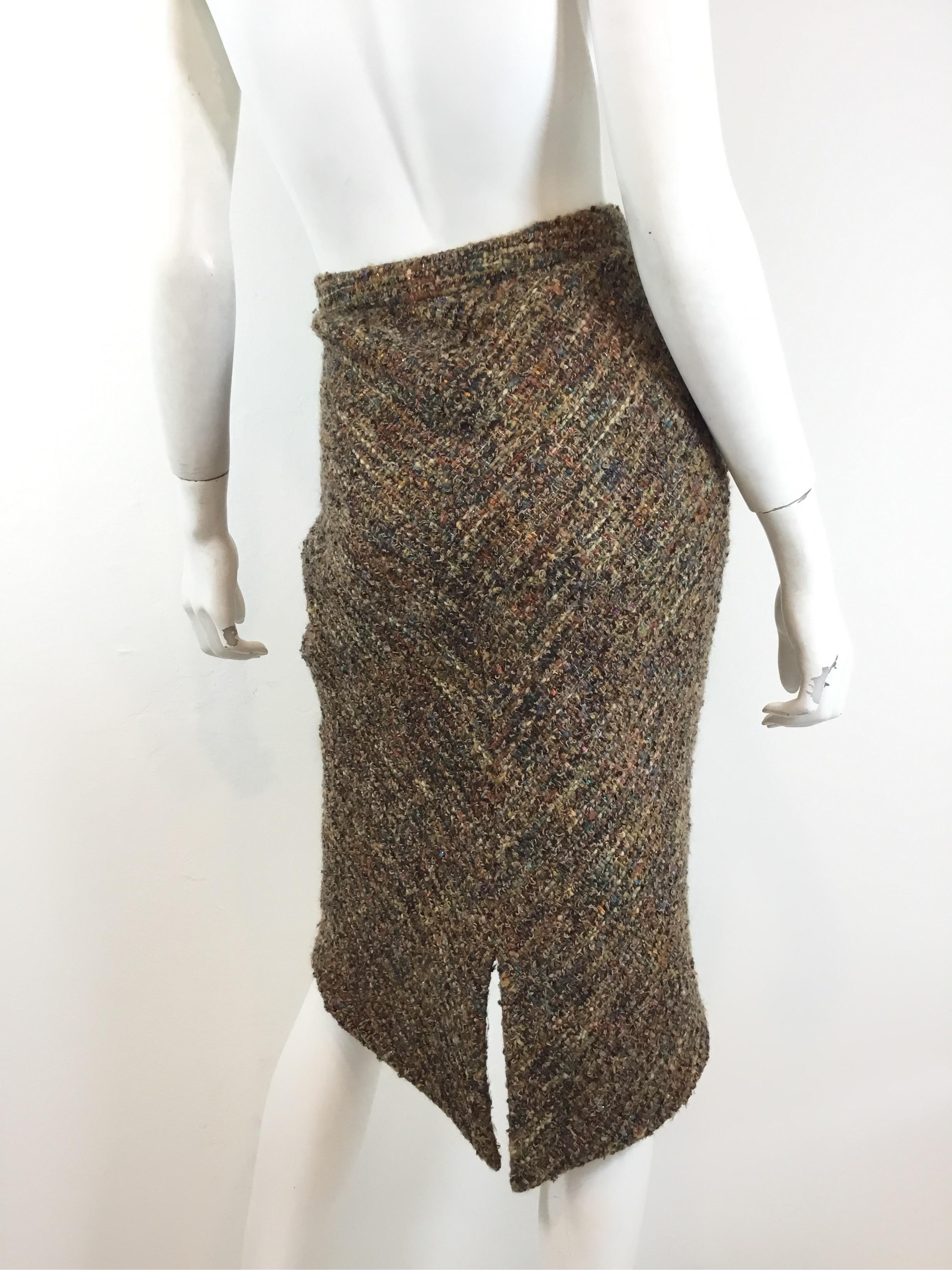 Women's Chanel Fantasy Tweed Skirt with Fishtail Hem For Sale