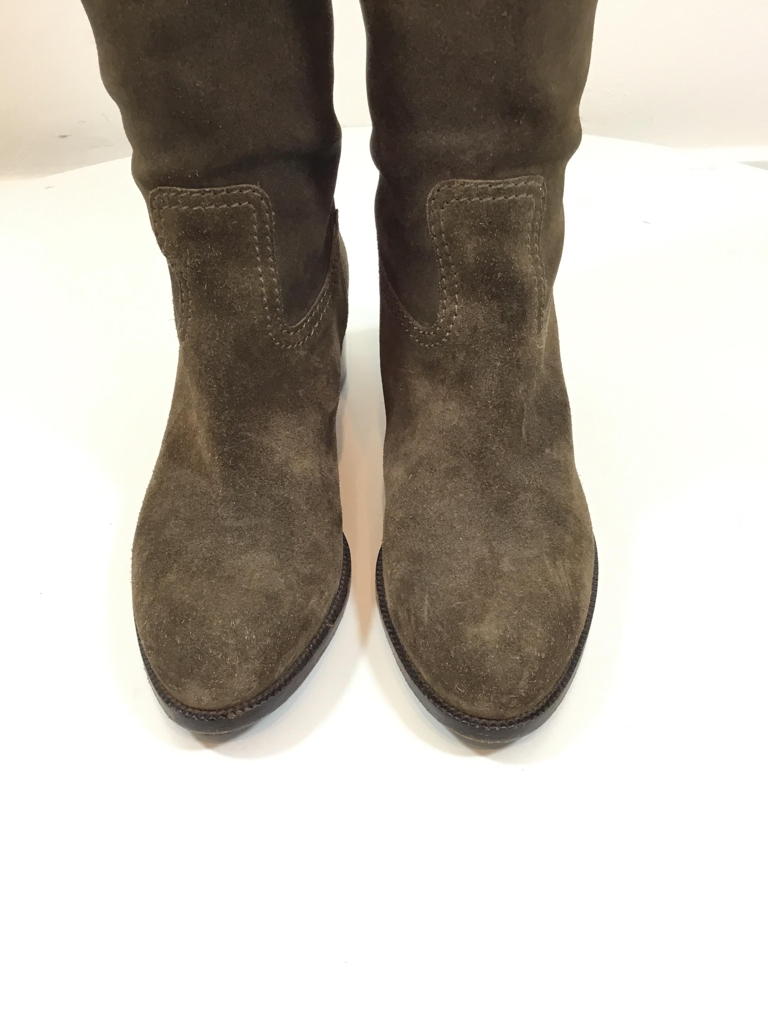 brown suede gucci boots