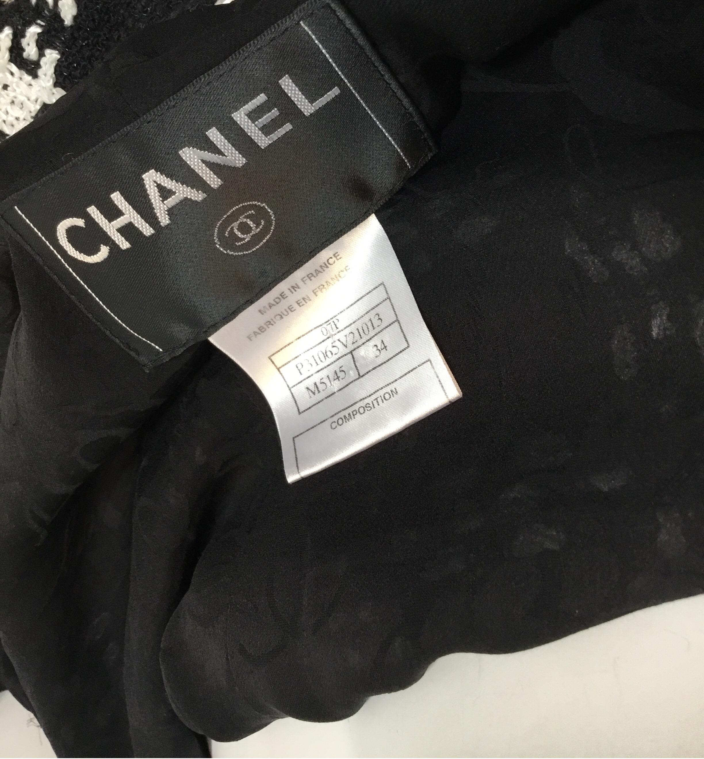 Women's Chanel 07 P Black & White Tweed Jacket with Fringe