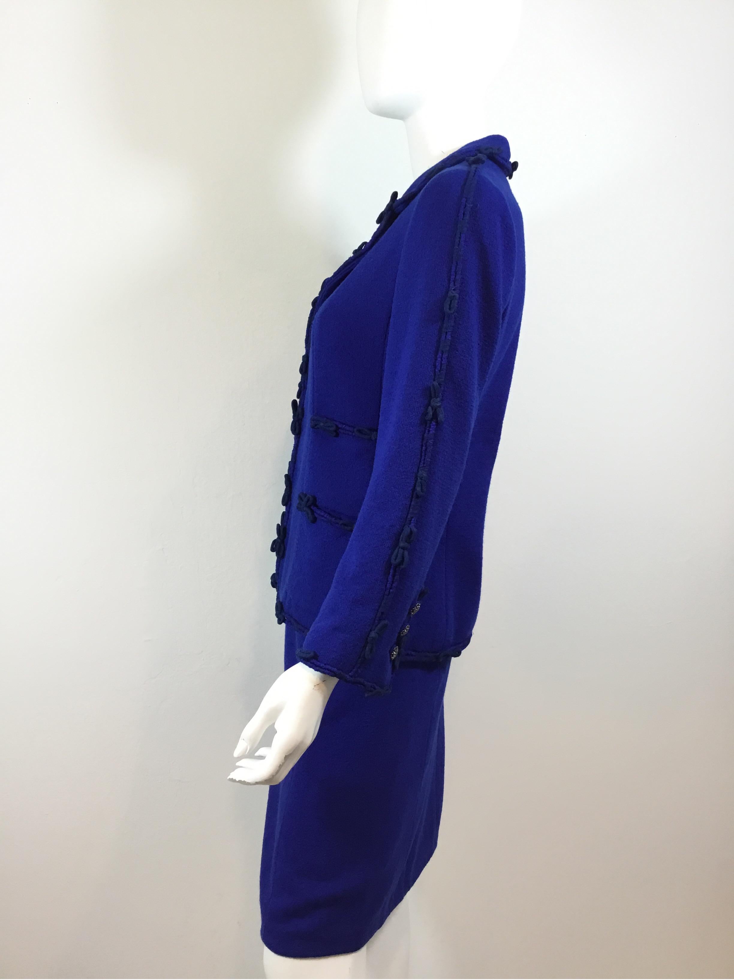 Chanel 2007 A Bow Blue Jacket and Skirt Set In Good Condition In Carmel, CA