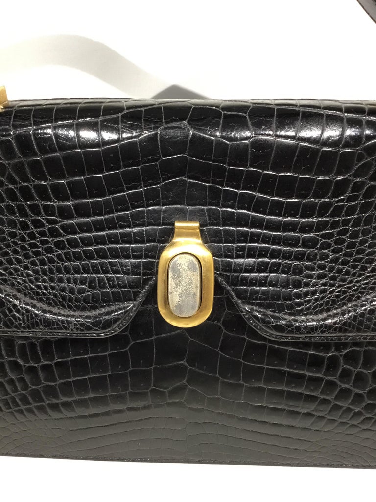 Women's Vintage Gucci 1960’s Black Crocodile Handbag For Sale