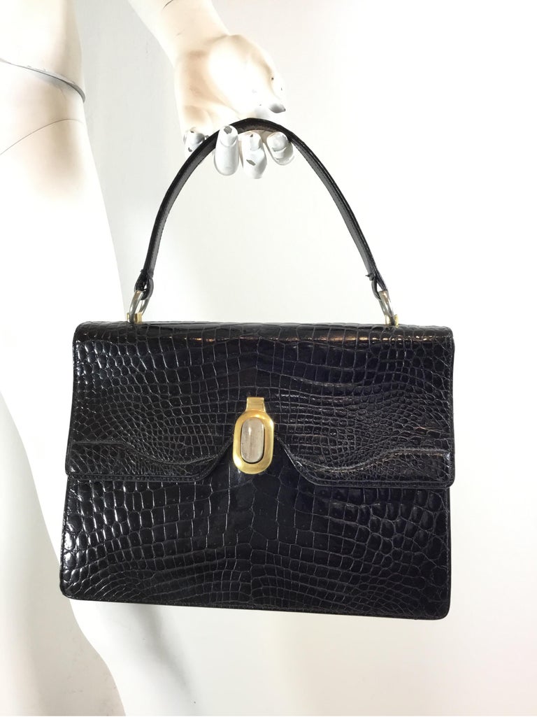 Vintage Gucci 1960’s Black Crocodile Handbag In Excellent Condition For Sale In Carmel by the Sea, CA