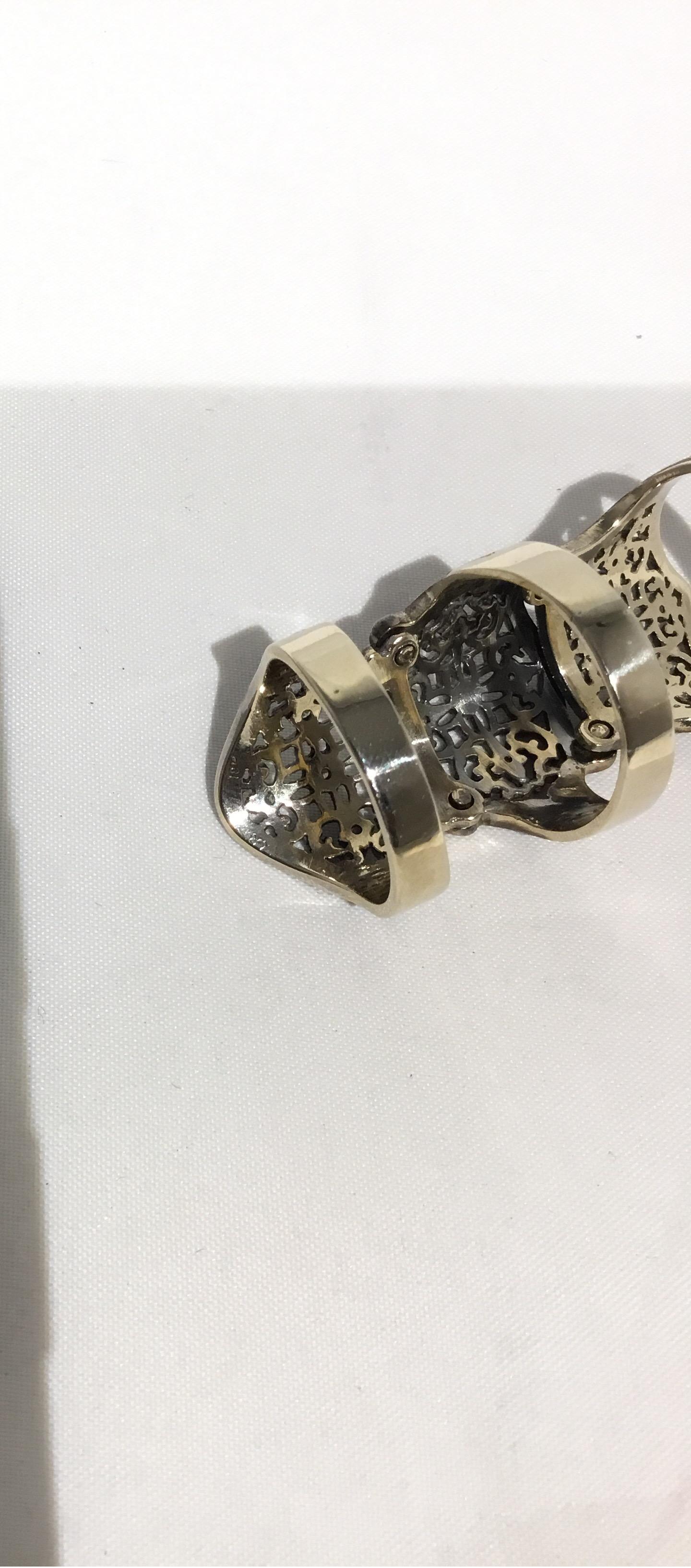 Loree Rodkin 18k Rhodium White Gold Shield Ring with Diamonds 3