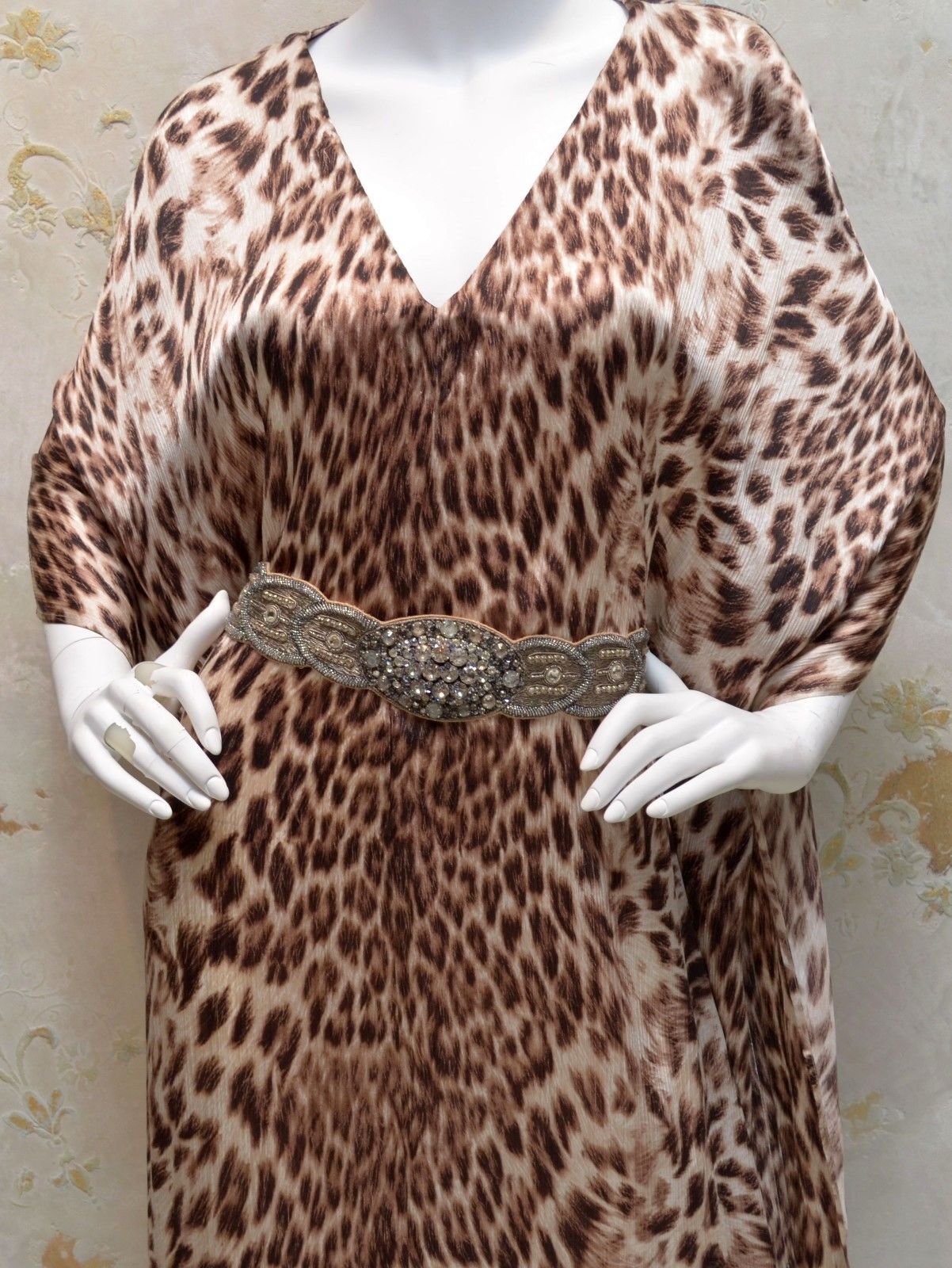Badgley Mischka Leopard Animal Print Silk Crystal Belt Caftan Dress In Excellent Condition In Carmel, CA