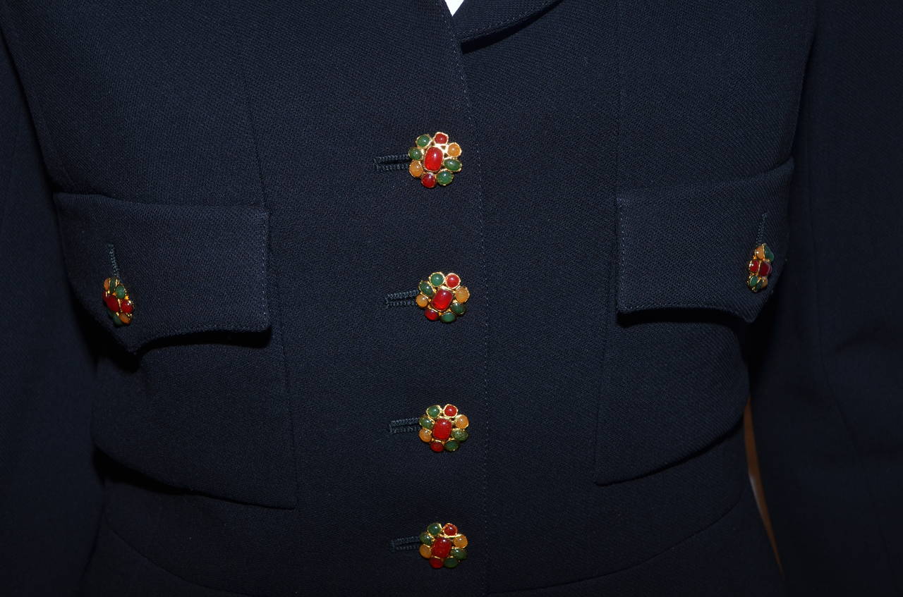 Women's Chanel 1996 A Jacket Skirt Suit Gripoix Buttons