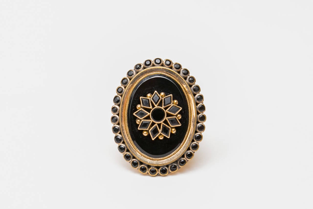 Women's Victorian Gold and Onyx Snuff or Poison Ring