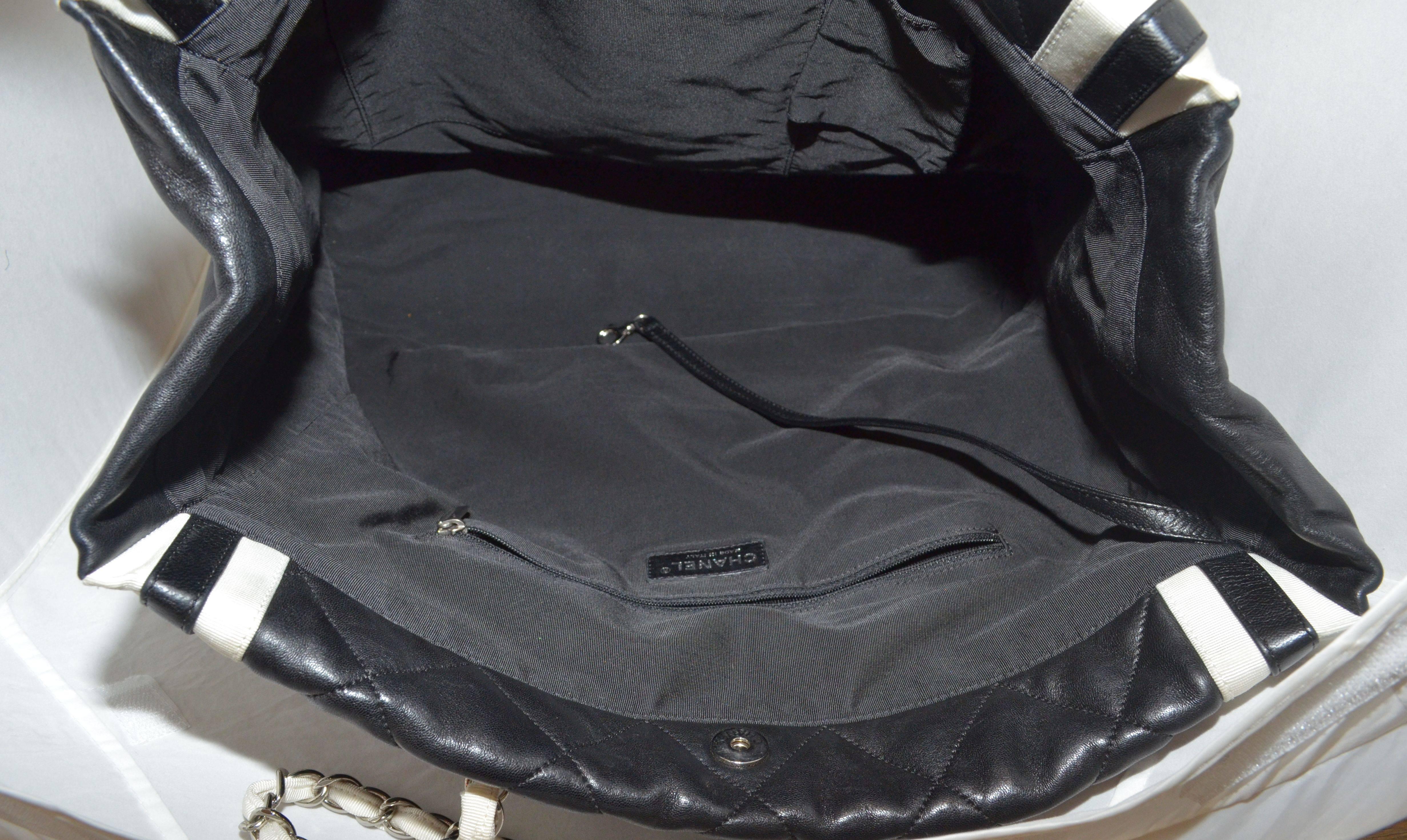 Chanel 2005-2006 Gesteppte Lammfell-Tasche 2