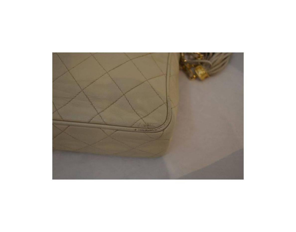 Beige Chanel 1986-1988 Camera Bag 