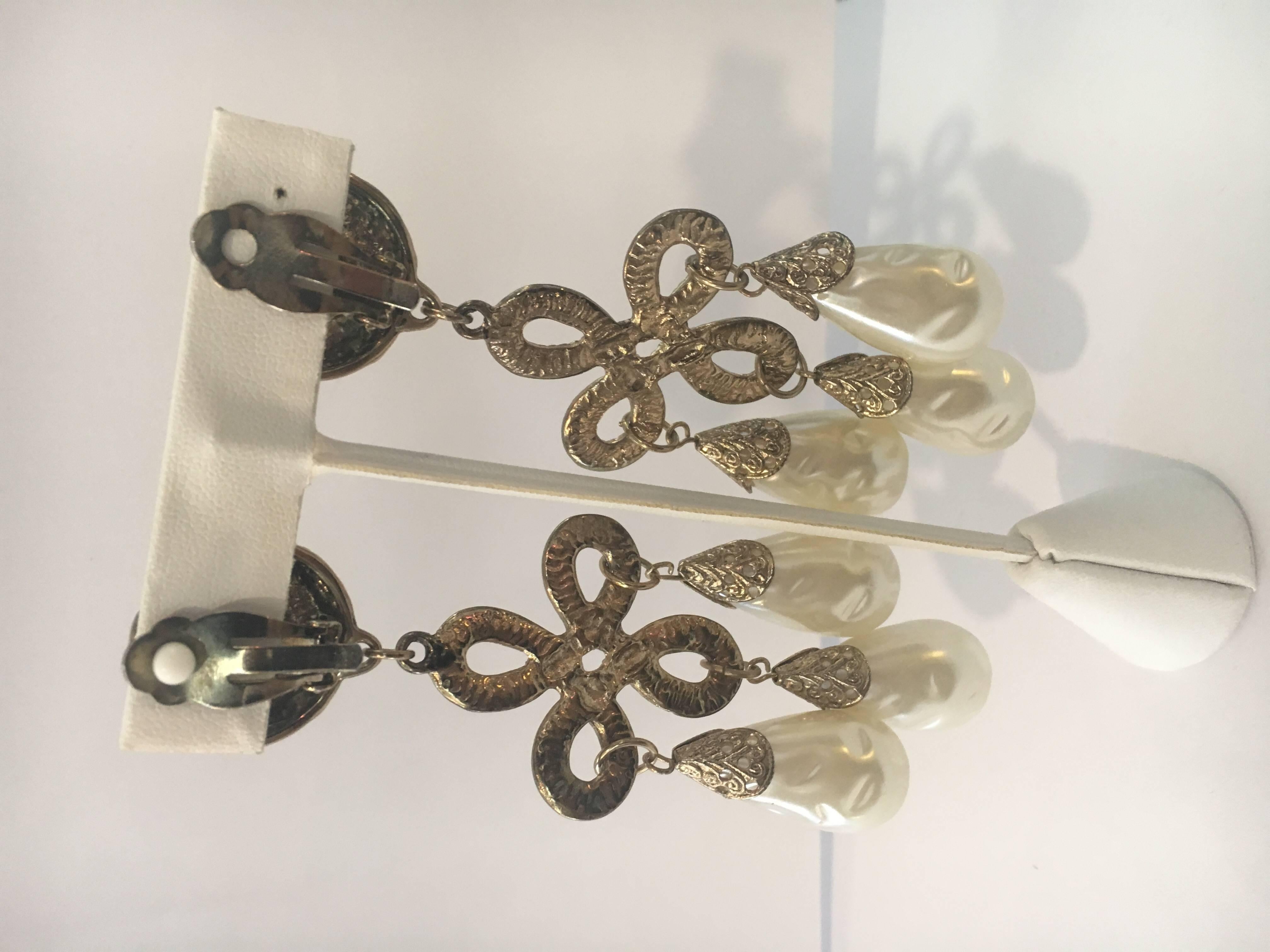 Vintage Baroque Style Pearl Dangle Earrings 1