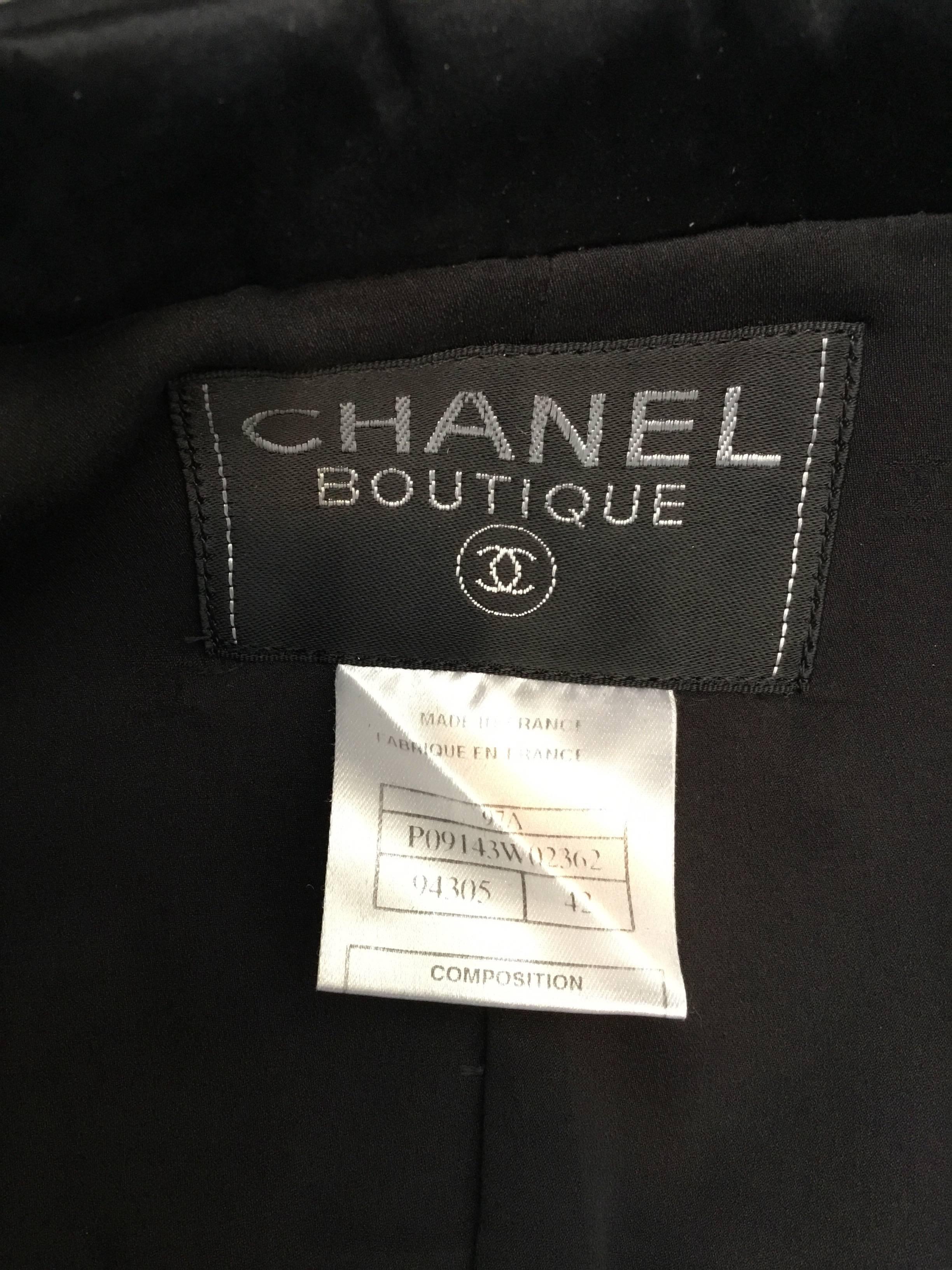 Chanel Crepe Skirt Suit with Pearl Buttons, 1997 In Excellent Condition In Carmel, CA