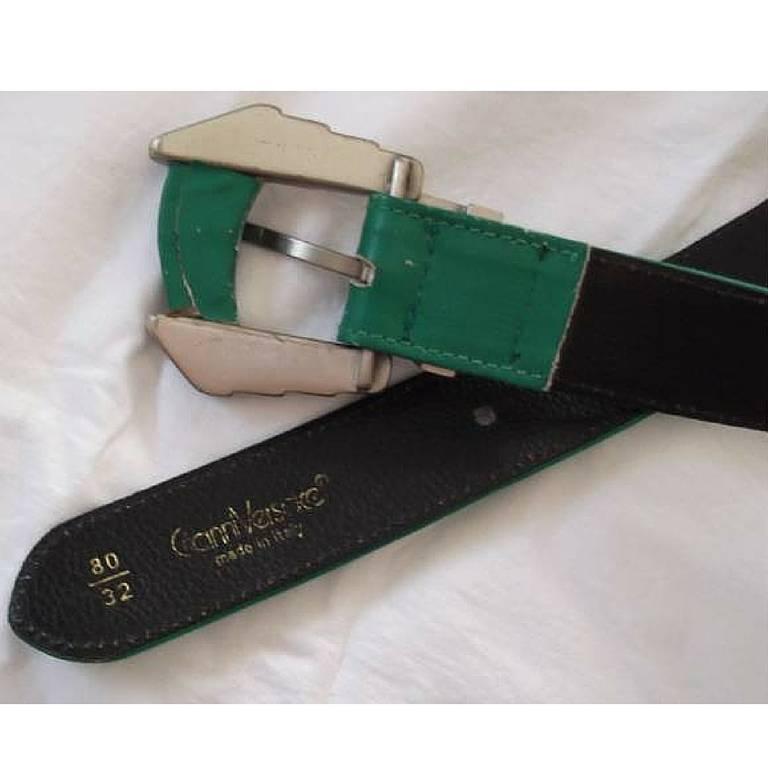Vintage Gianni Versace green leather rock star belt with silver hardware.  In Good Condition For Sale In Kashiwa, Chiba
