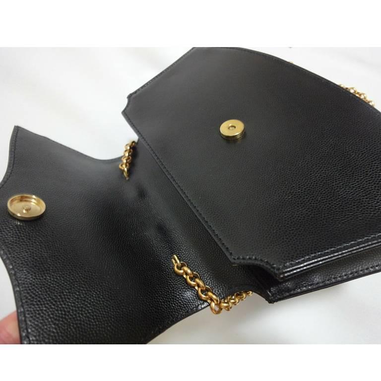 MINT. Vintage Christian Lacroix black leather pointy flap tip and heart motif In Excellent Condition For Sale In Kashiwa, Chiba