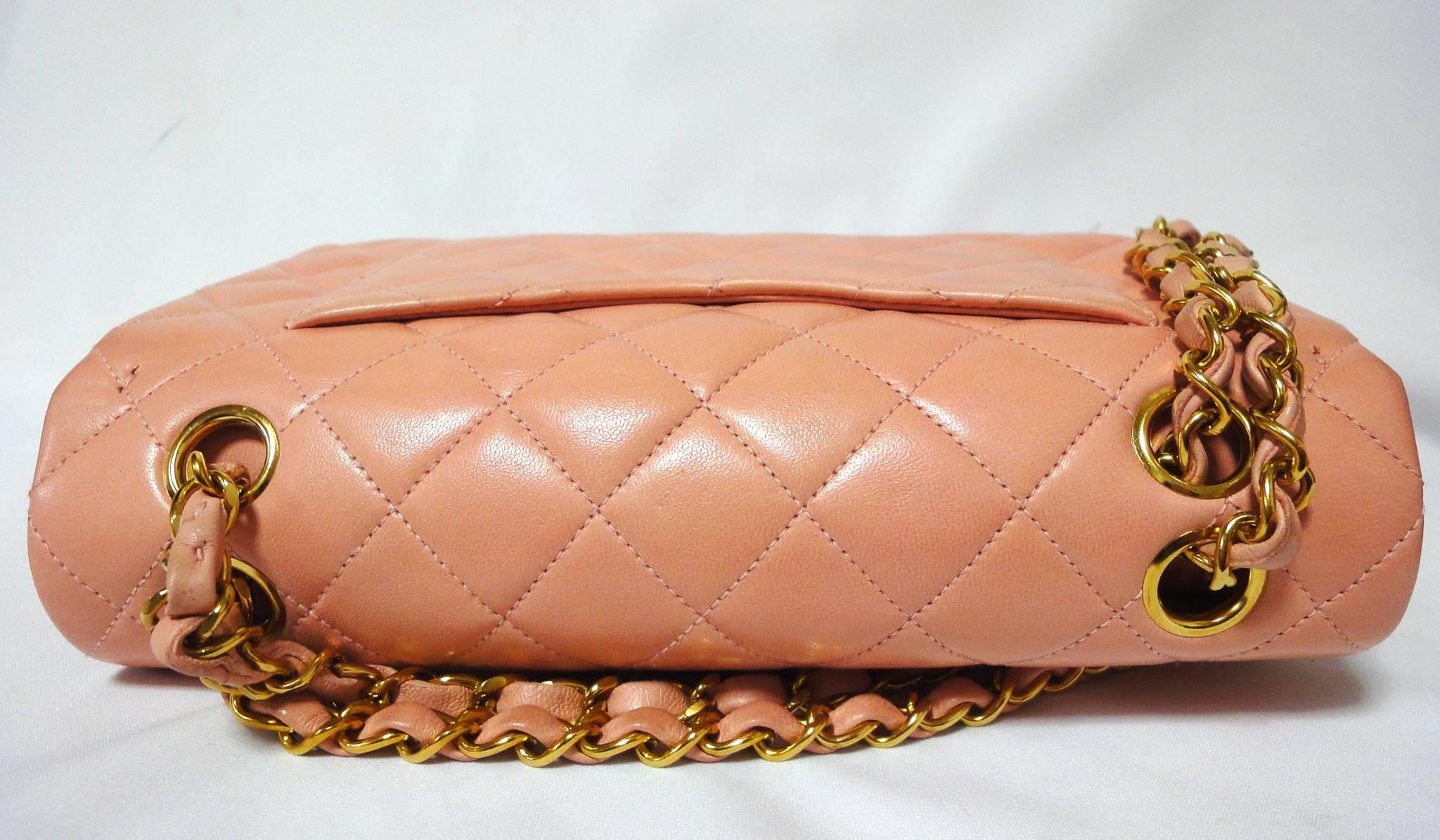 Women's MINT. Vintage CHANEL pink lambskin classic 2.55 double flap shoulder bag