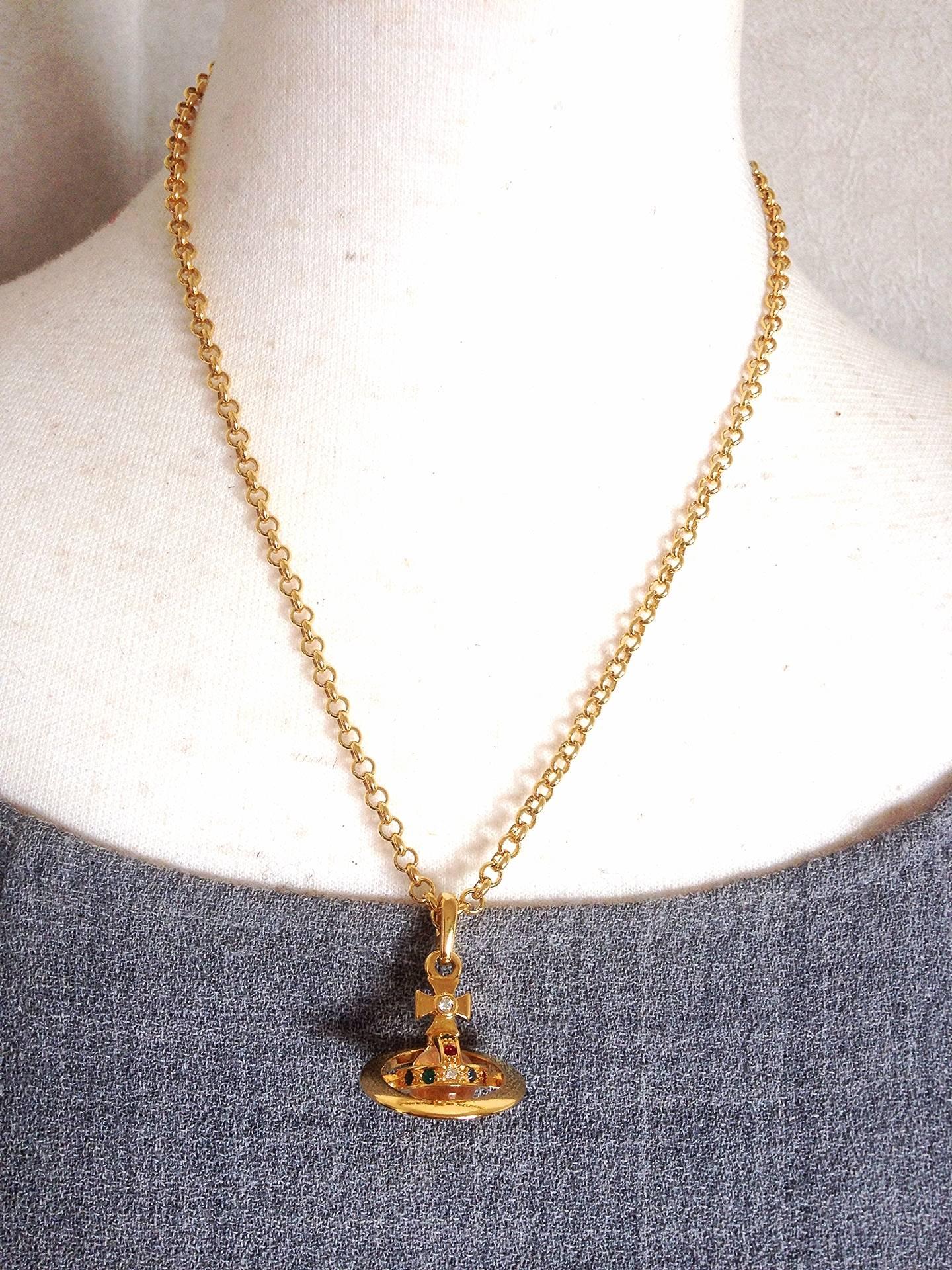 MINT. Vintage Vivienne Westwood classic crown shape golden chain necklace. 2