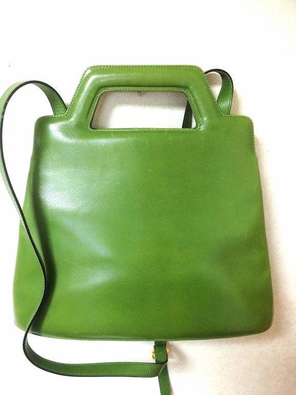 Vintage Salvatore Ferragamo green leather golden gancini trapezoid ... Vintage Salvatore Ferragamo green leather golden gancini trapezoid ...