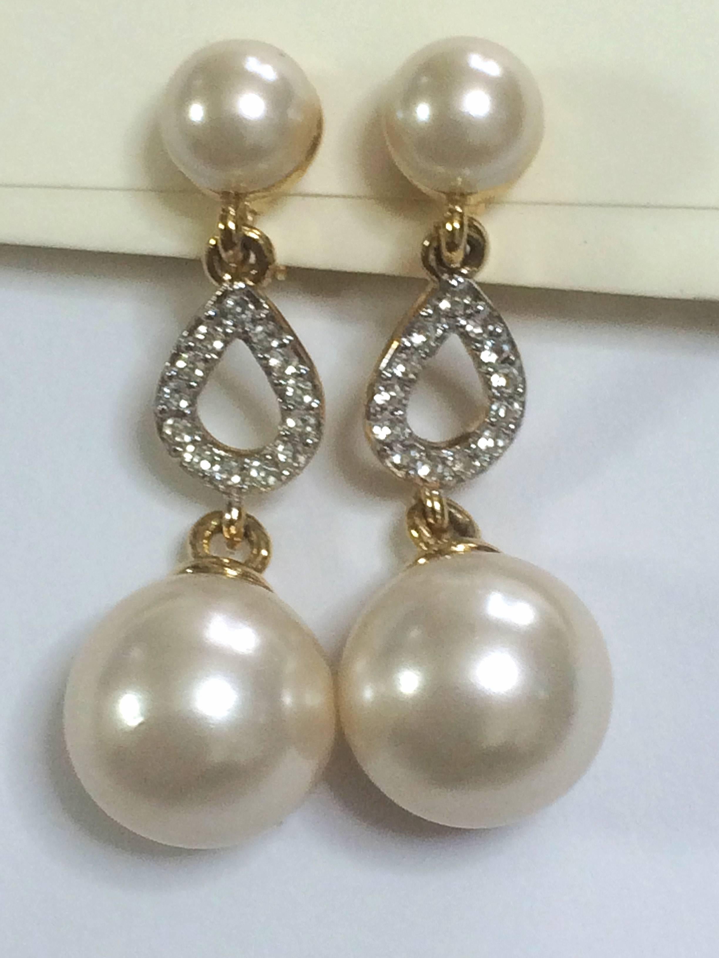 Vintage Nina Ricci white faux pearl and crystal stone teardrop dangling earrings 1