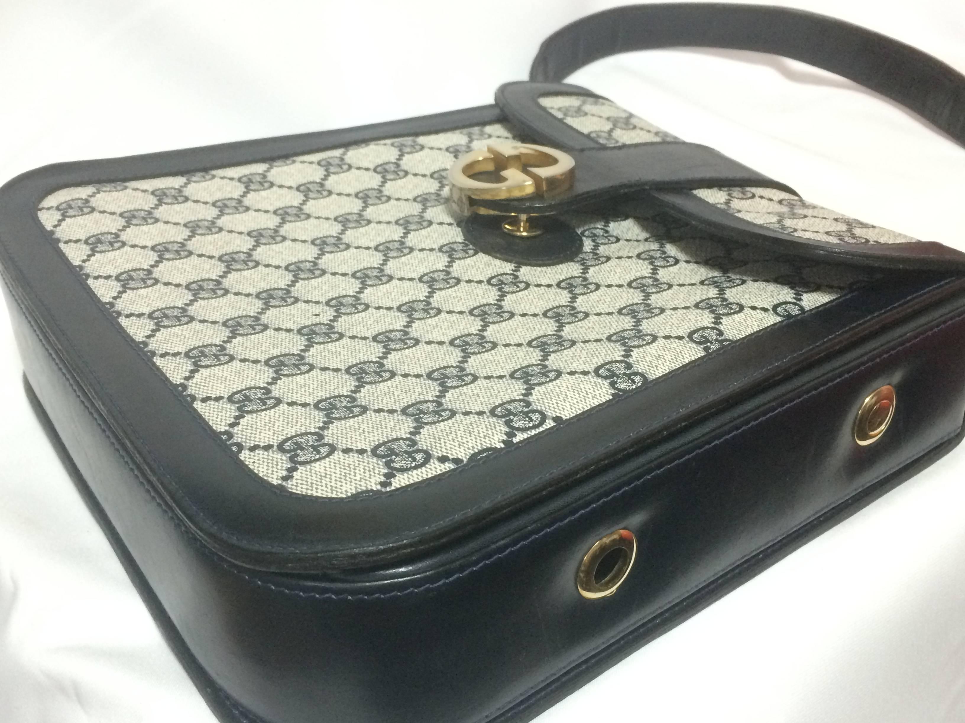 Women's or Men's Vintage Gucci navy monogram postman shoulder purse with GG closure