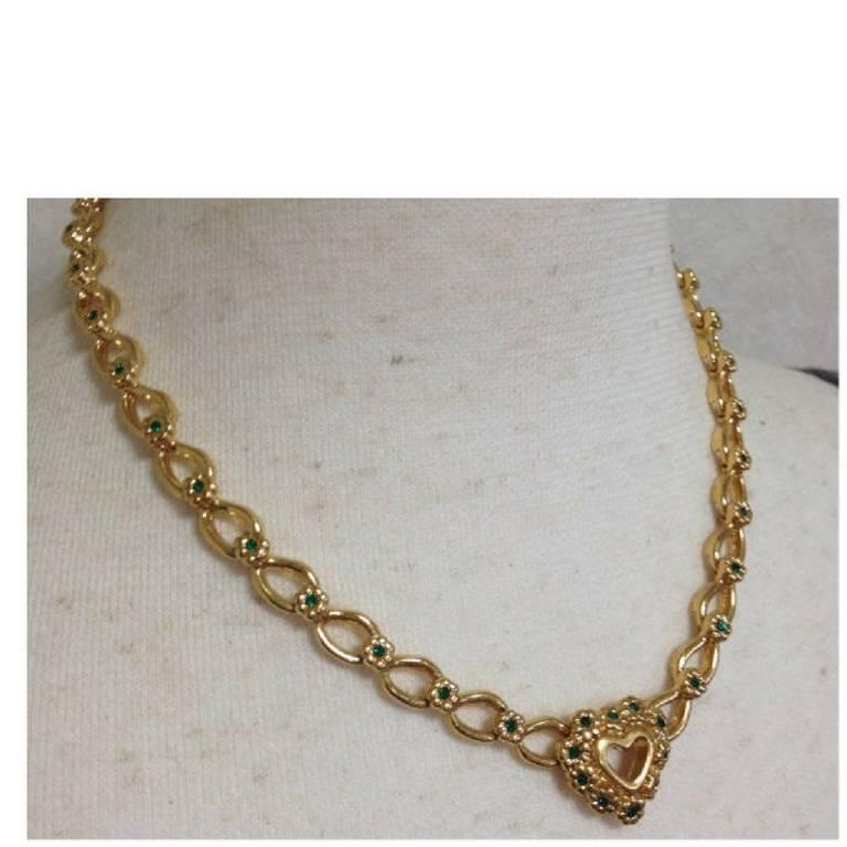 MINT. Vintage NINA RICCI necklace with heart and flower motifs, green crystals For Sale 1