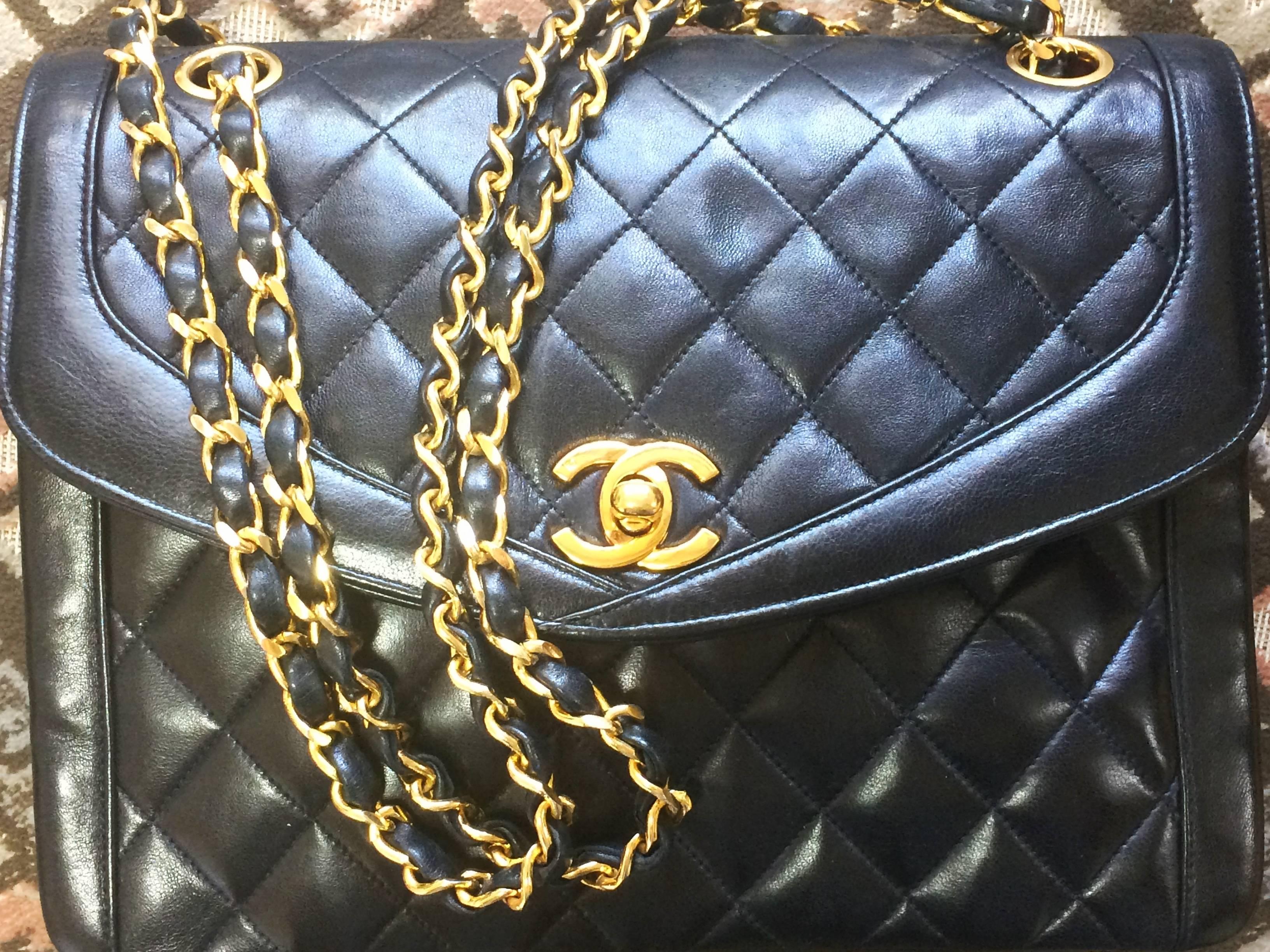 Black Vintage Chanel black lambskin chain shoulder 2.55 shoulder bag, pentagon flap For Sale
