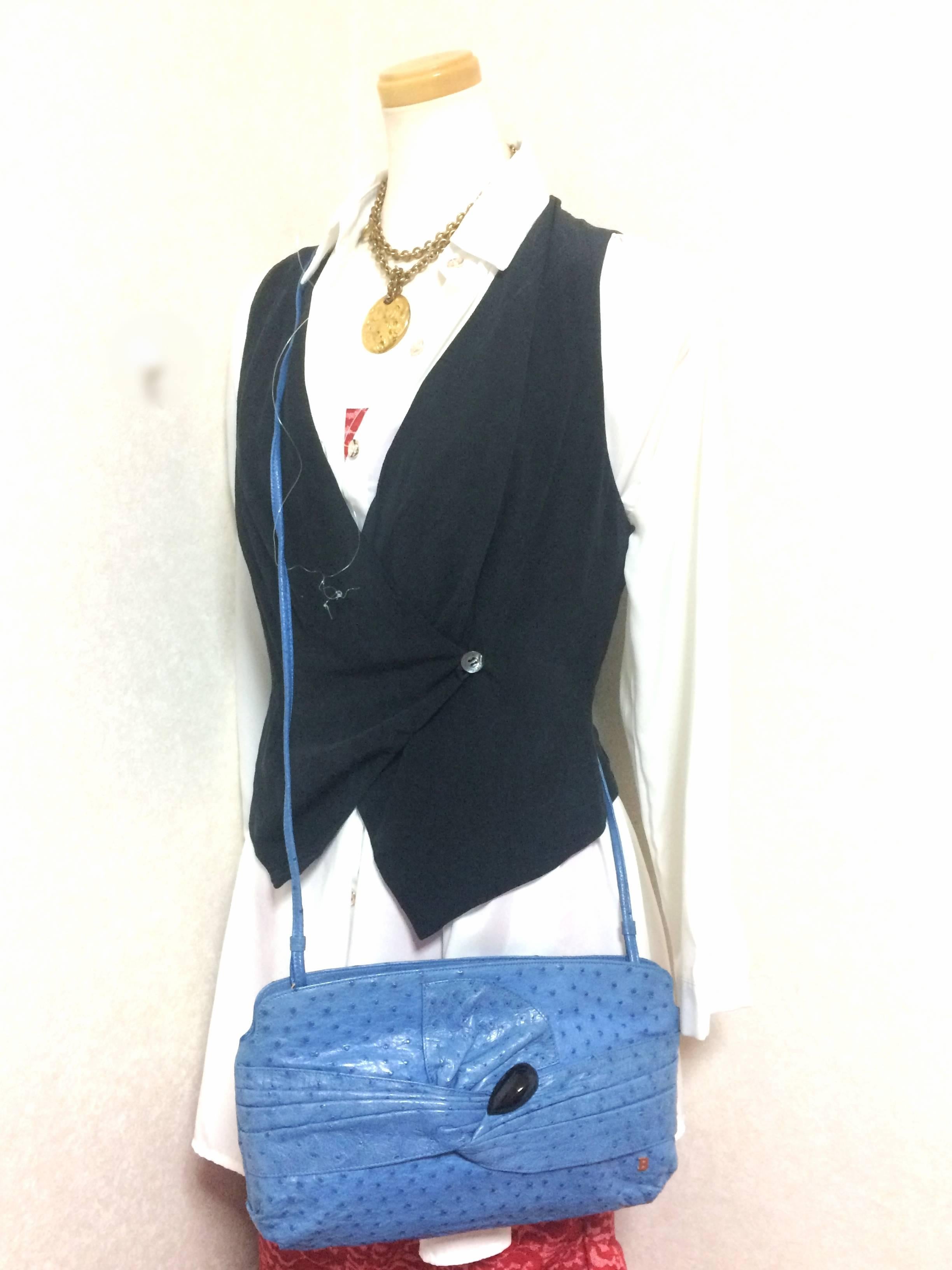 Vintage BALLY genuine blue ostrich leather shoulder bag with gathered knot, 1bow For Sale 3