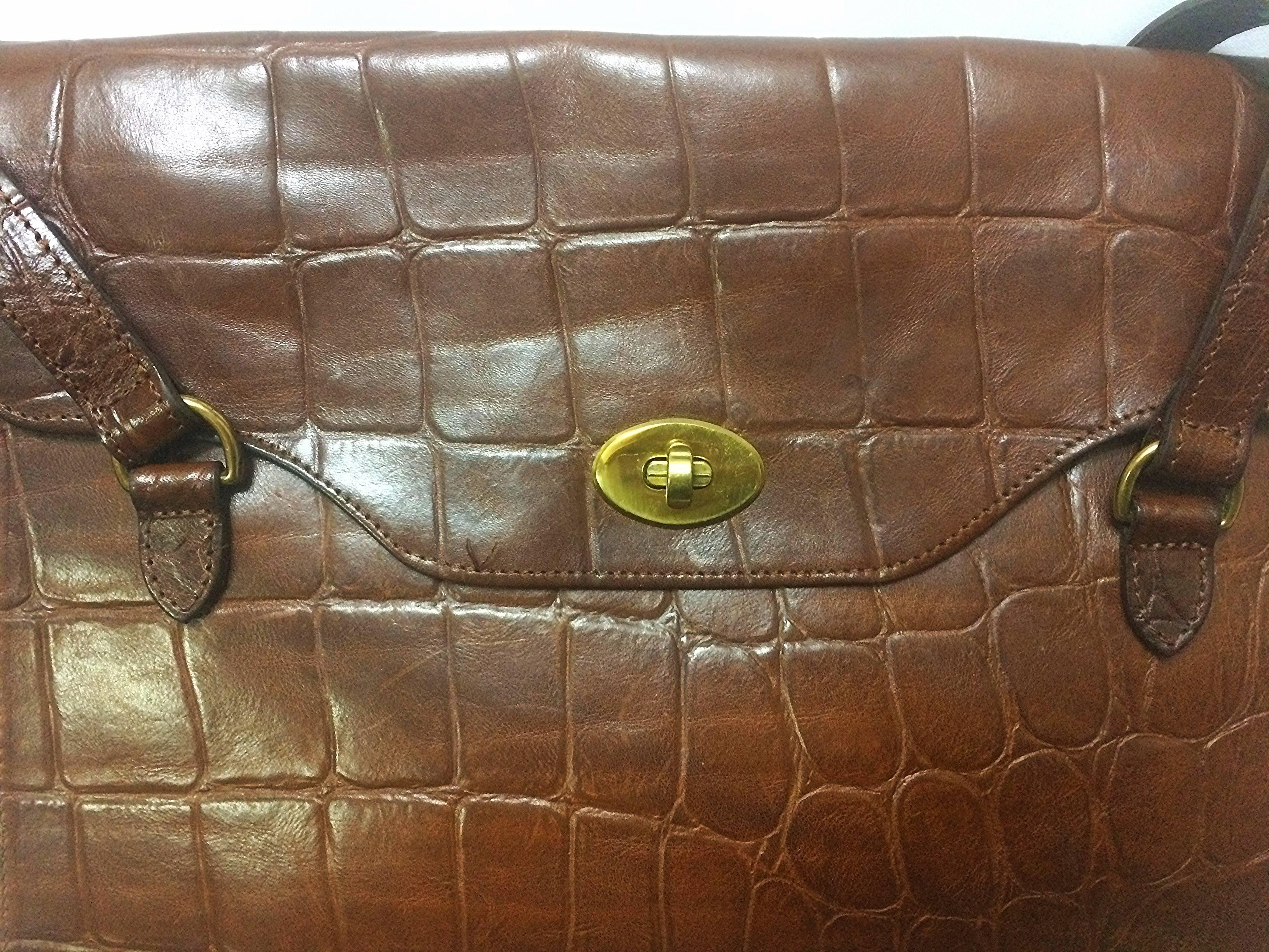 Brown Vintage Mulberry brown croc embossed brown leather shoulder tote bag.