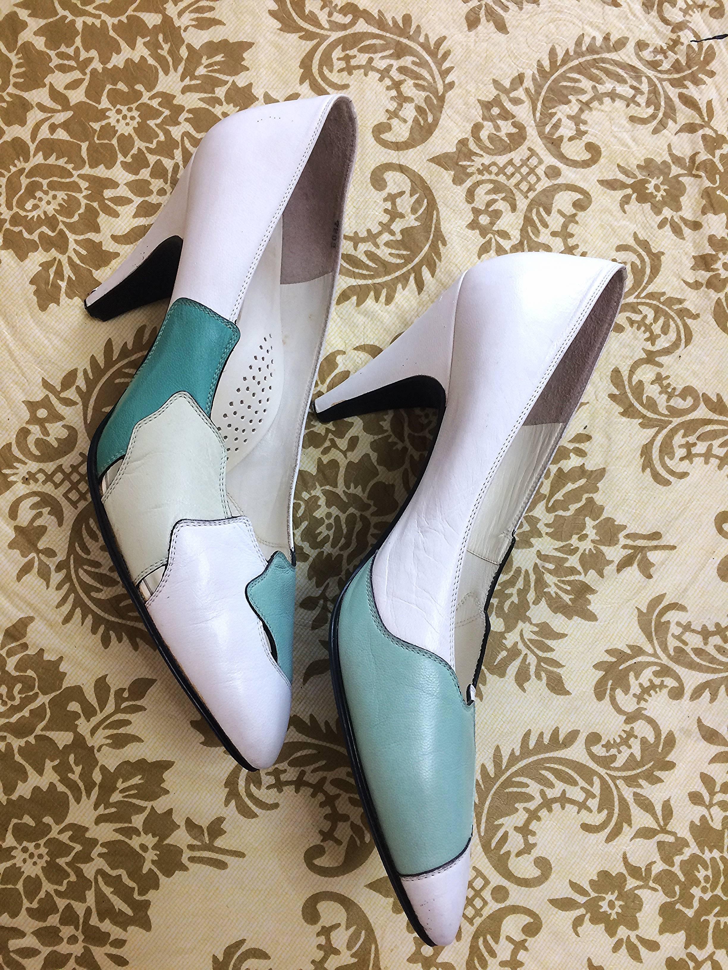 Gray Vintage LANVIN white, light green, and green layered leather shoes, pumps. 6-6.5
