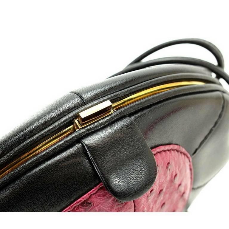 Women's 1980s. Vintage BALLY cute duck design black and pink ostrich leather mix bag. For Sale