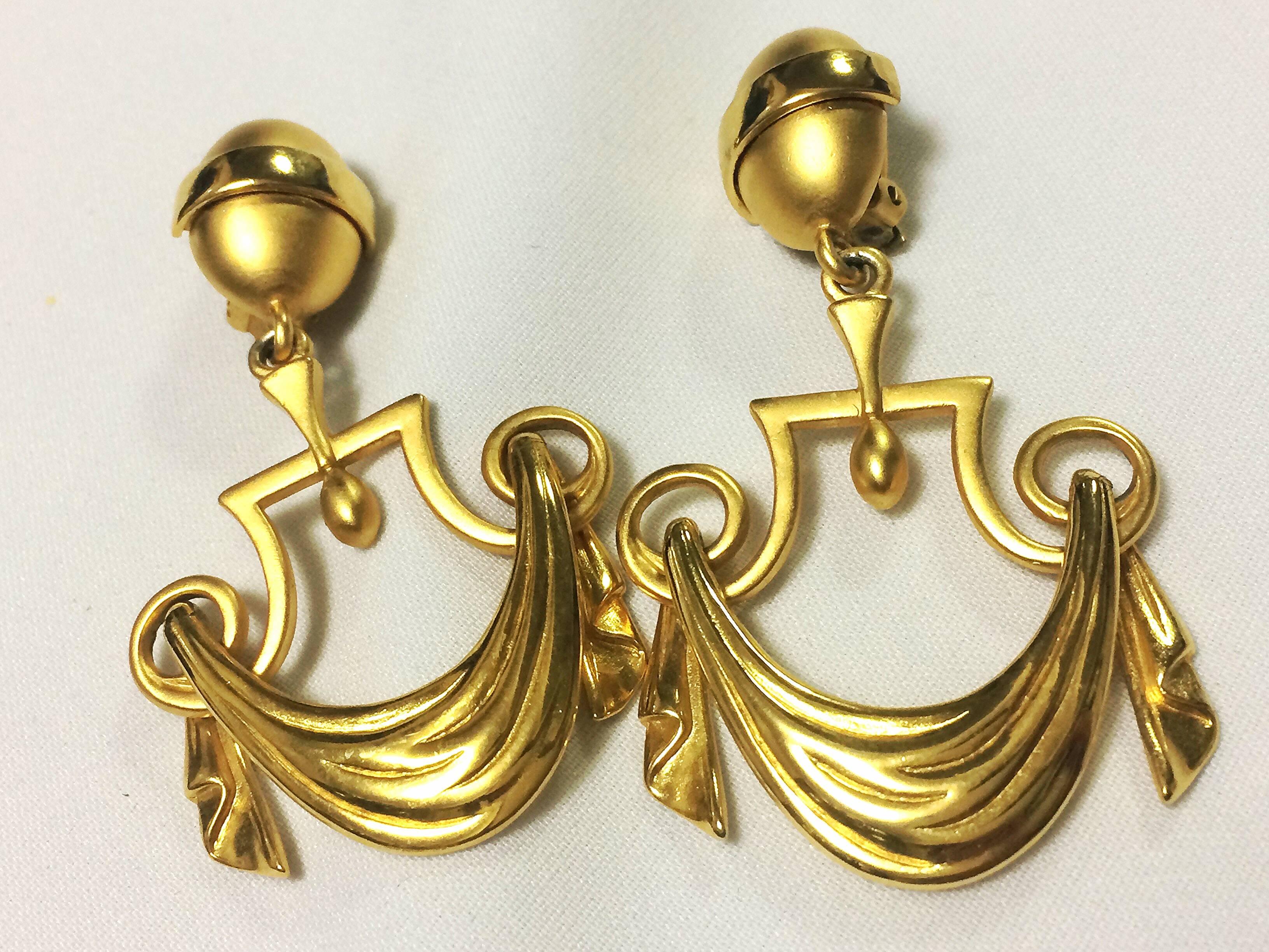 Women's Vintage Karl Lagerfeld golden dangling earrings in drapery window curtain design For Sale