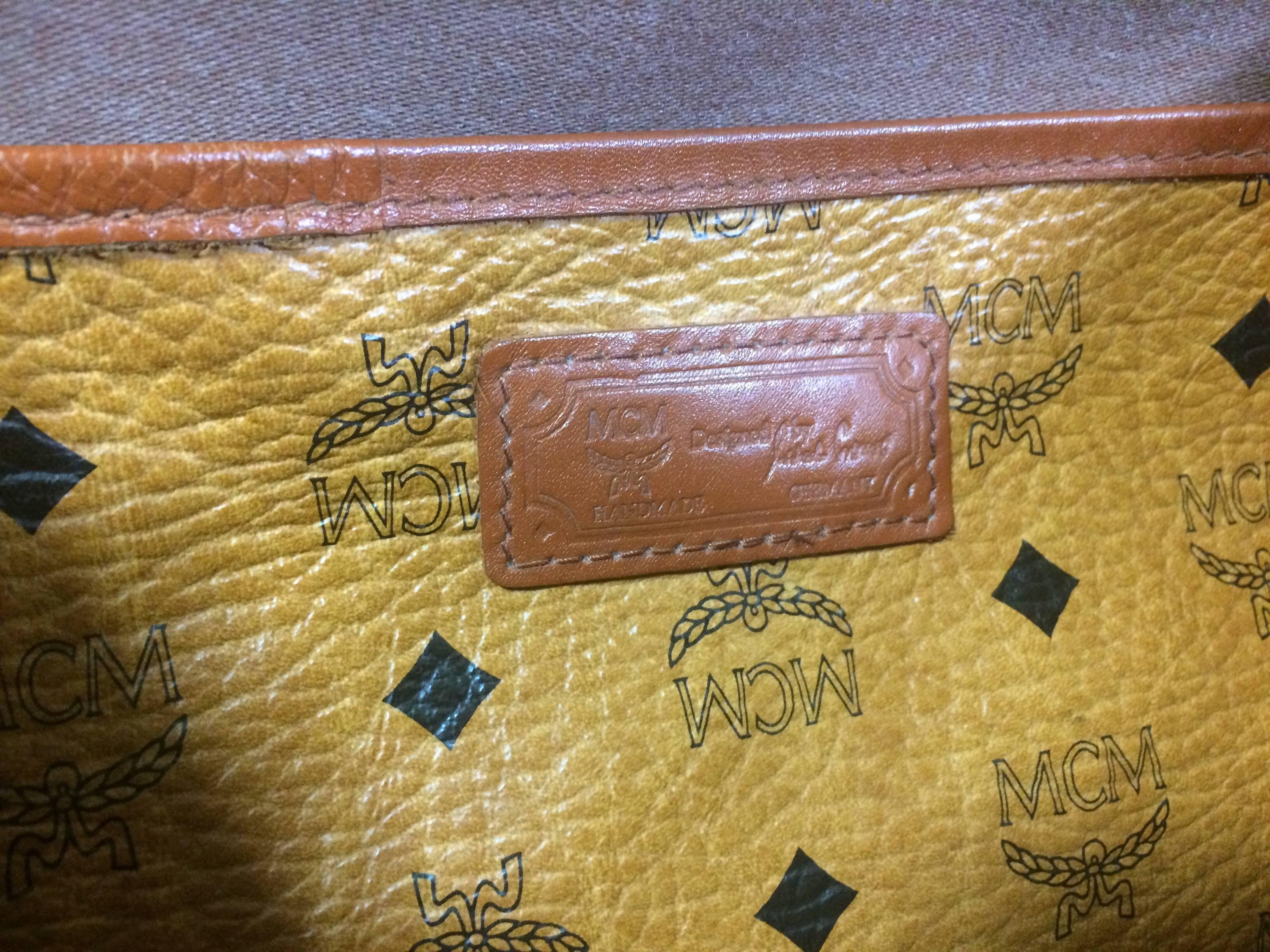 Vintage MCM brown monogram saumur messenger shoulder bag with leather trimmings. 2