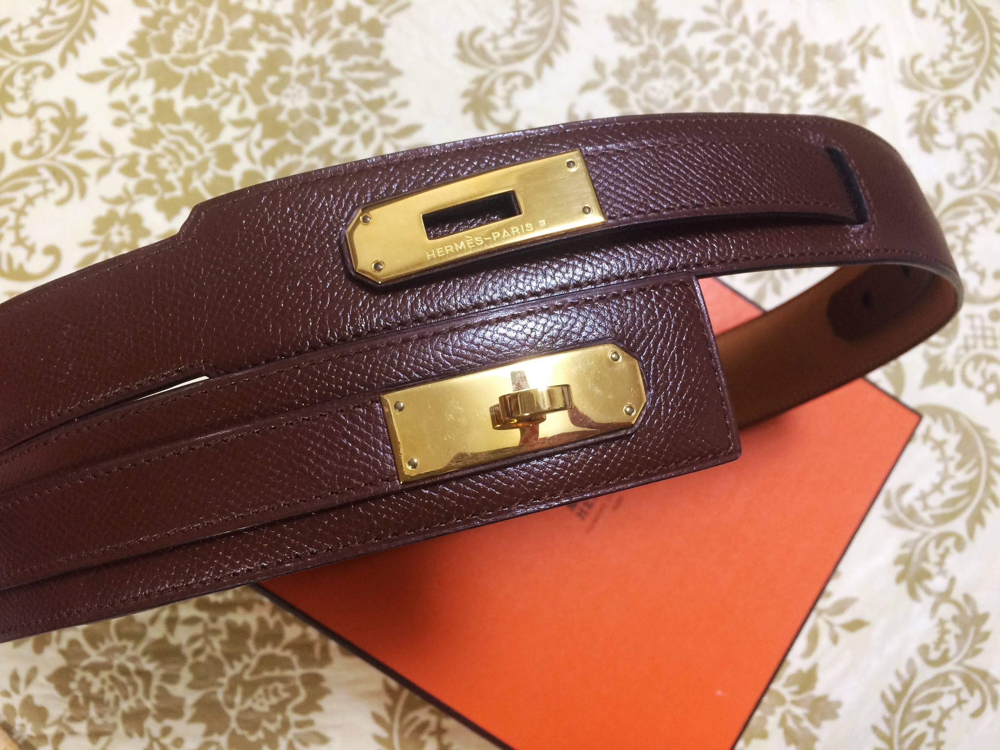 1980s. MINT. Vintage HERMES brown courchevel leather Kelly belt. Stamp S in O, 1989. size 75. 27.5