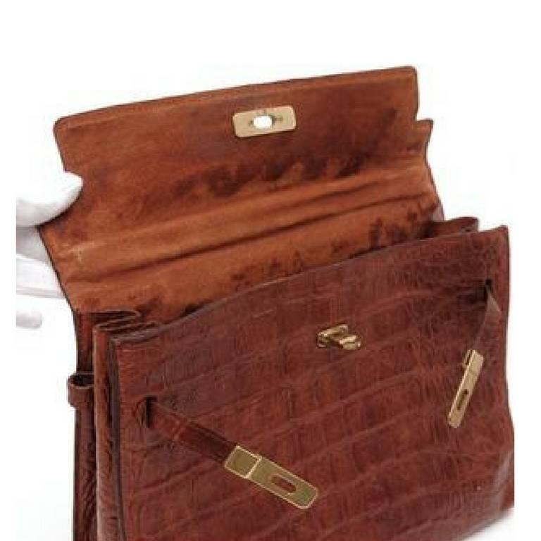 Brown Vintage Mulberry croc embossed leather Kelly bag with shoulder strap. Roger Saul For Sale