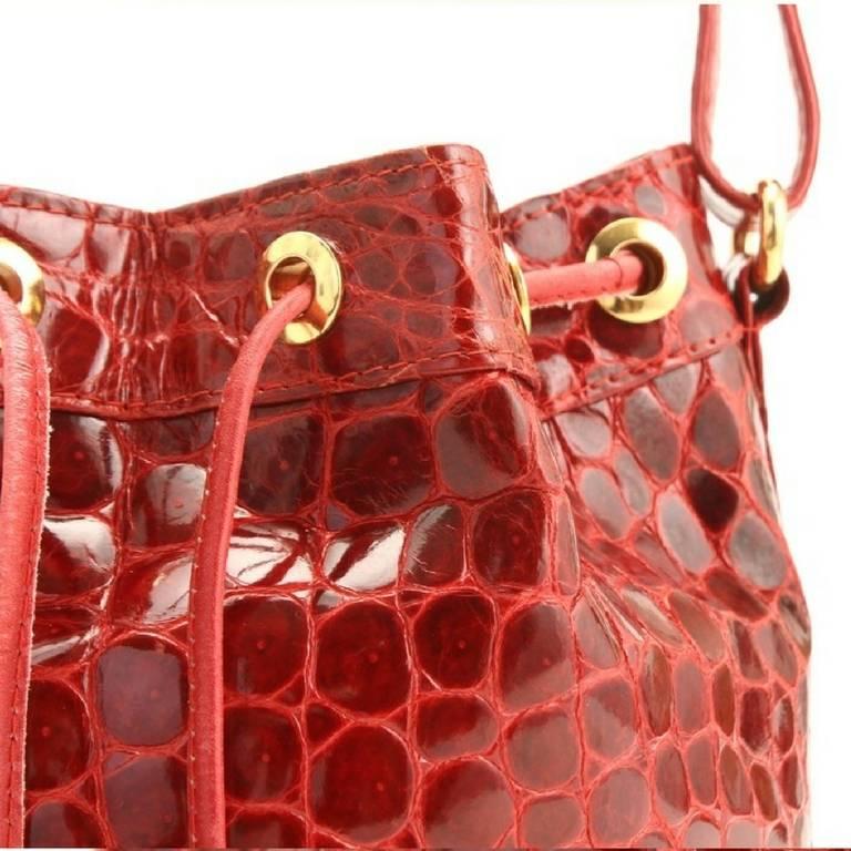 Vintage LANVIN genuine glossy red crocodile bucket, hobo shoulder bag. Rare bag. In Good Condition For Sale In Kashiwa, Chiba