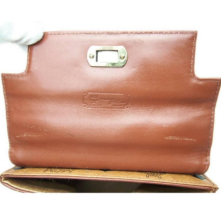 Vintage MCM classic brown mini kelly bag with key, designed by Michael Cromer. In Good Condition In Kashiwa, Chiba
