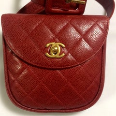 Vintage CHANEL 2.55 red caviar leather waist purse, fanny pack with golden cc.