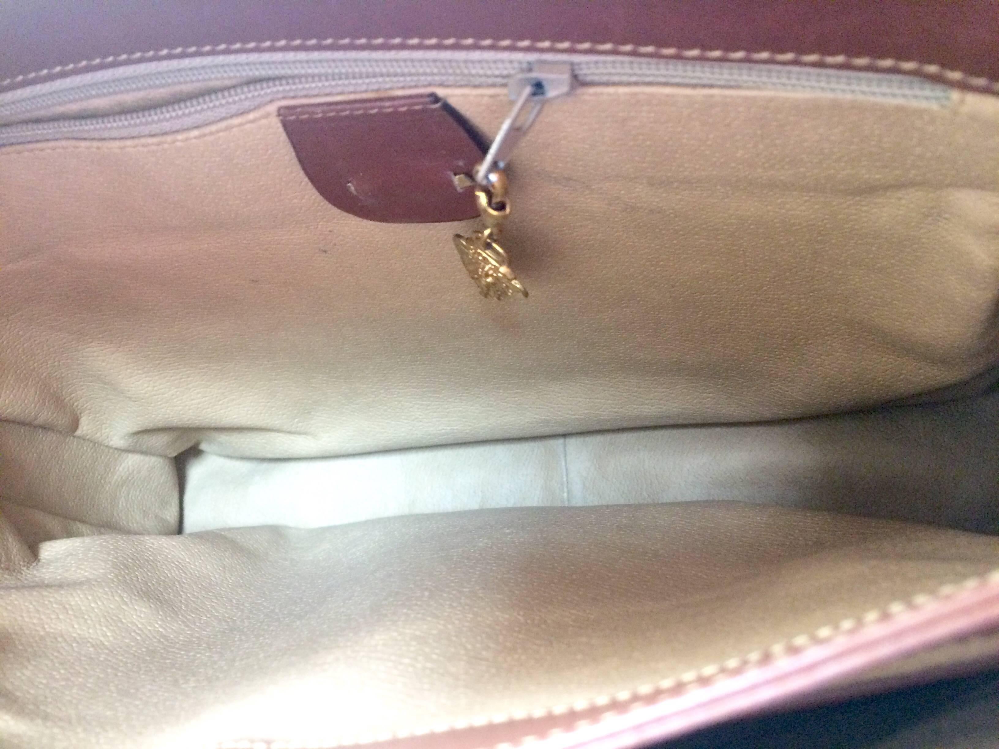 Brown Vintage Gucci beige micro GG monogram print shoulder bag with brown leather