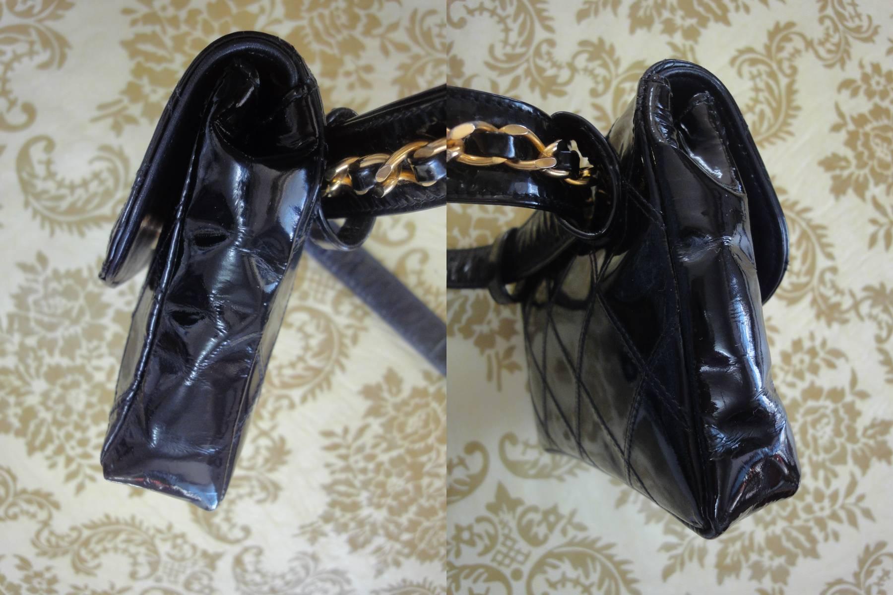 Vintage CHANEL black patent enamel waist purse, fanny pack with gold chain belt. 1