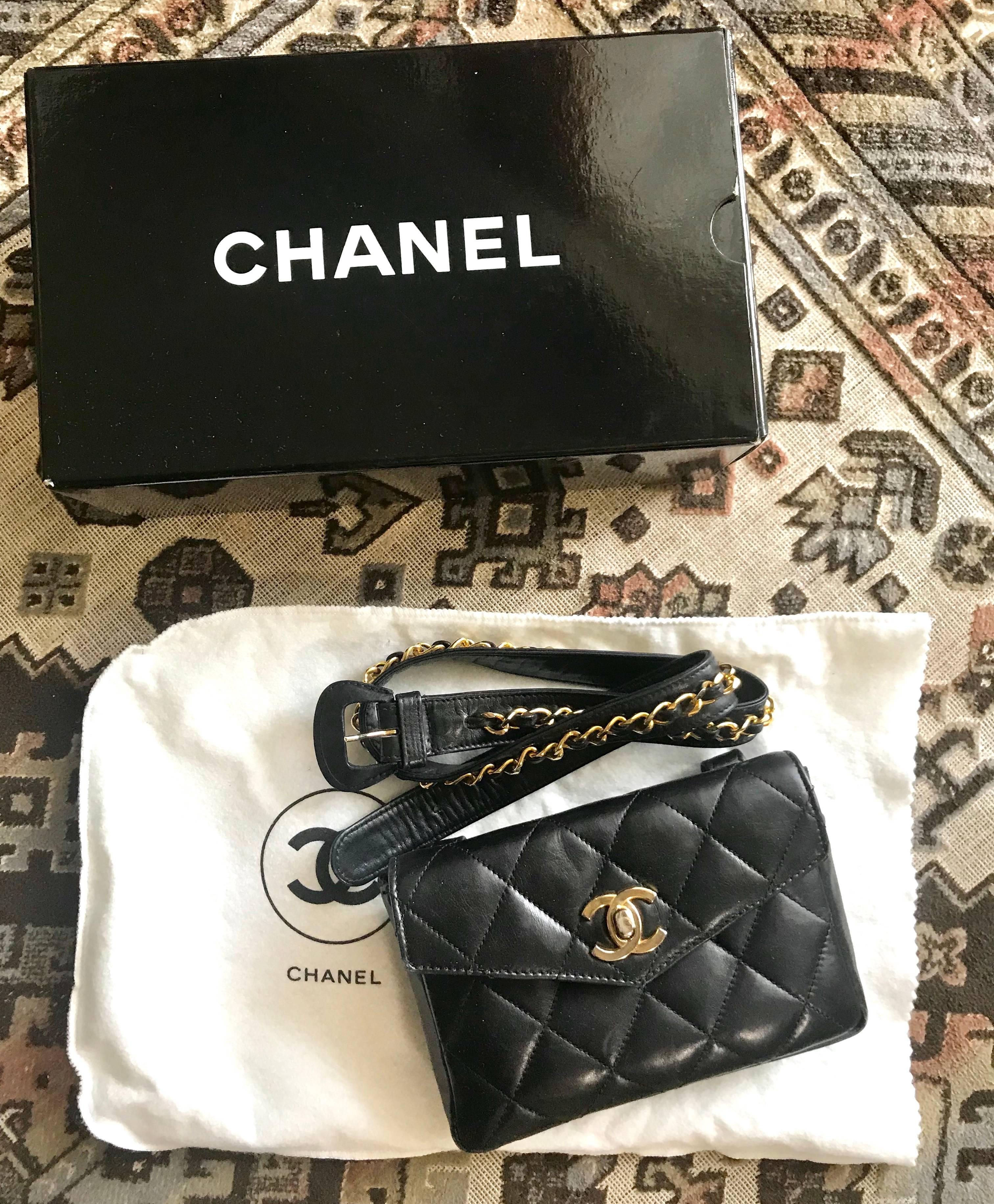 Vintage CHANEL black lamb waist bag, fanny pack with golden chain belt & CC. 9