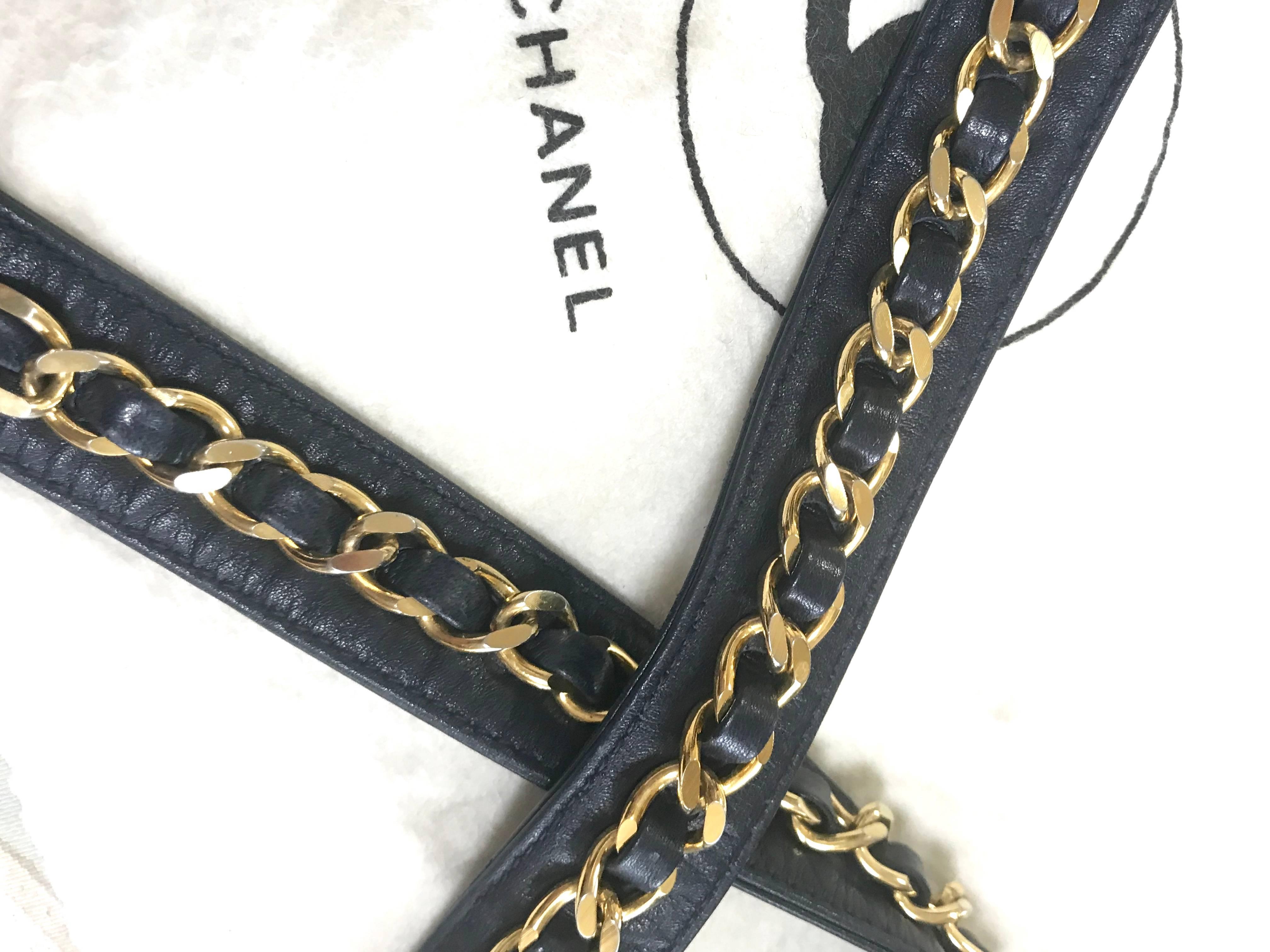 Chanel Vintage navy lamb waist bag fanny pack with golden chain belt and CC. For Sale 10