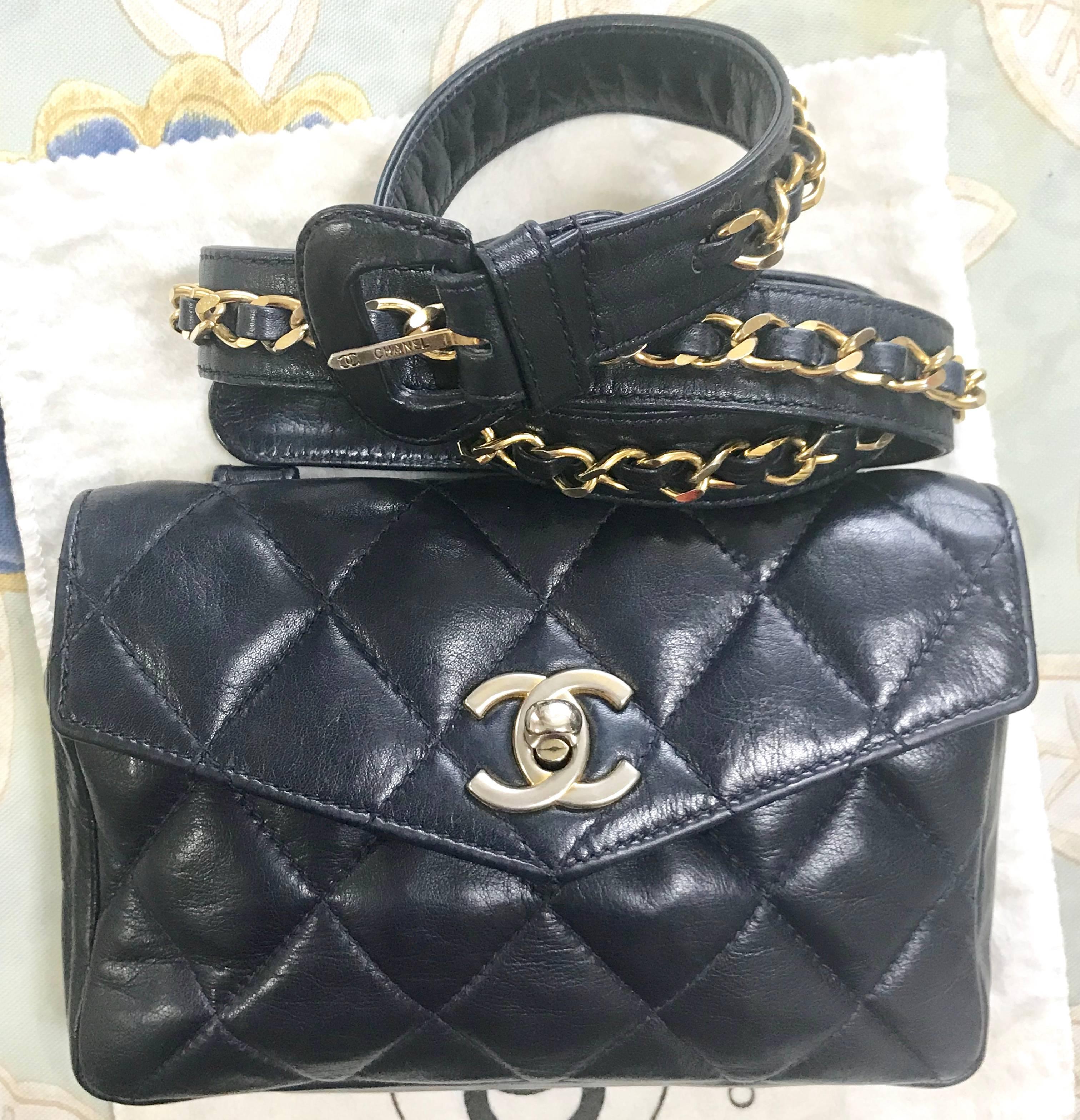 Chanel Vintage navy lamb waist bag fanny pack with golden chain belt and CC. For Sale 11