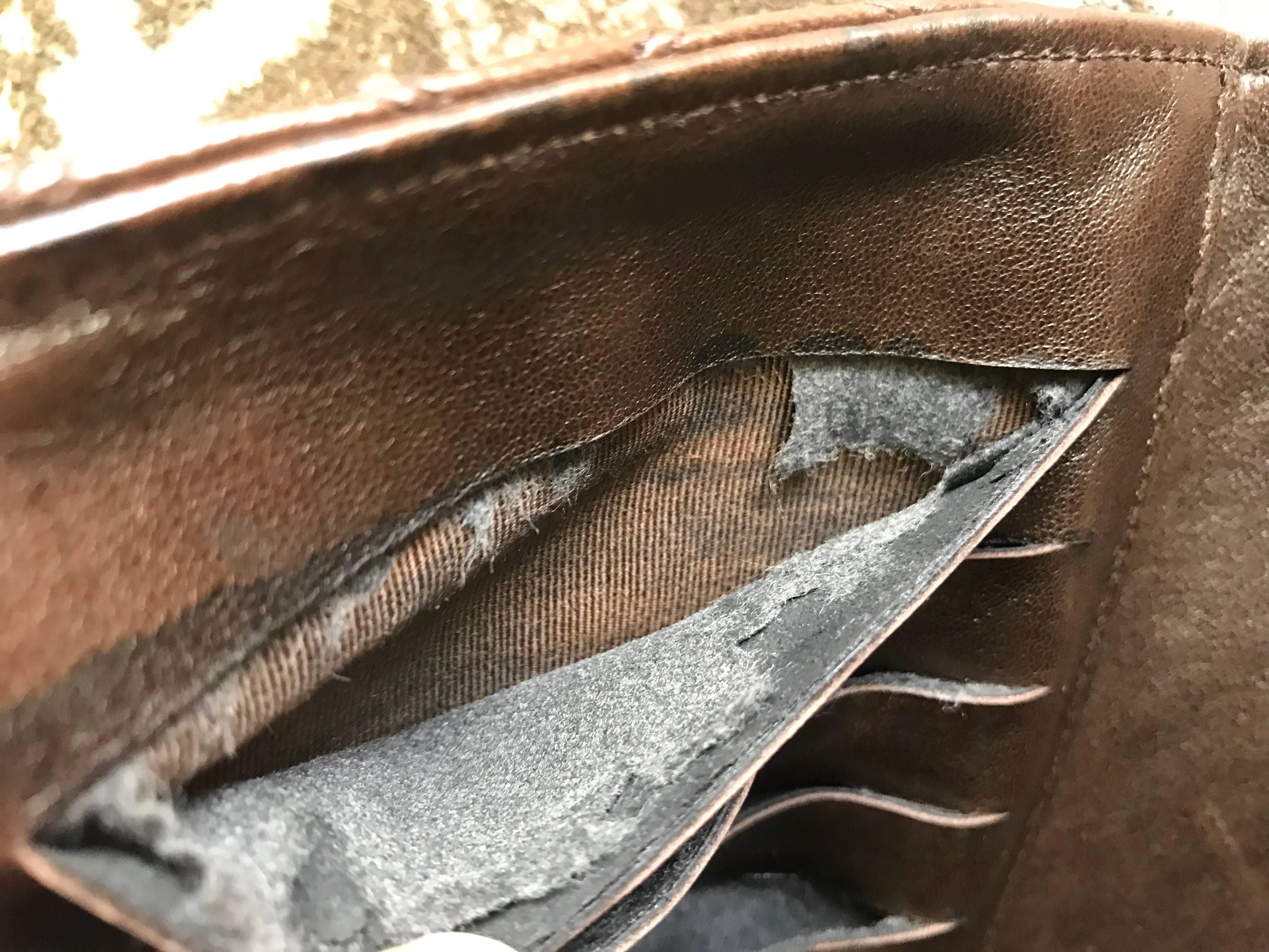 Vintage CHANEL brown clutch bag, wallet, bill, checkbook, iPhone case purse.  For Sale 7