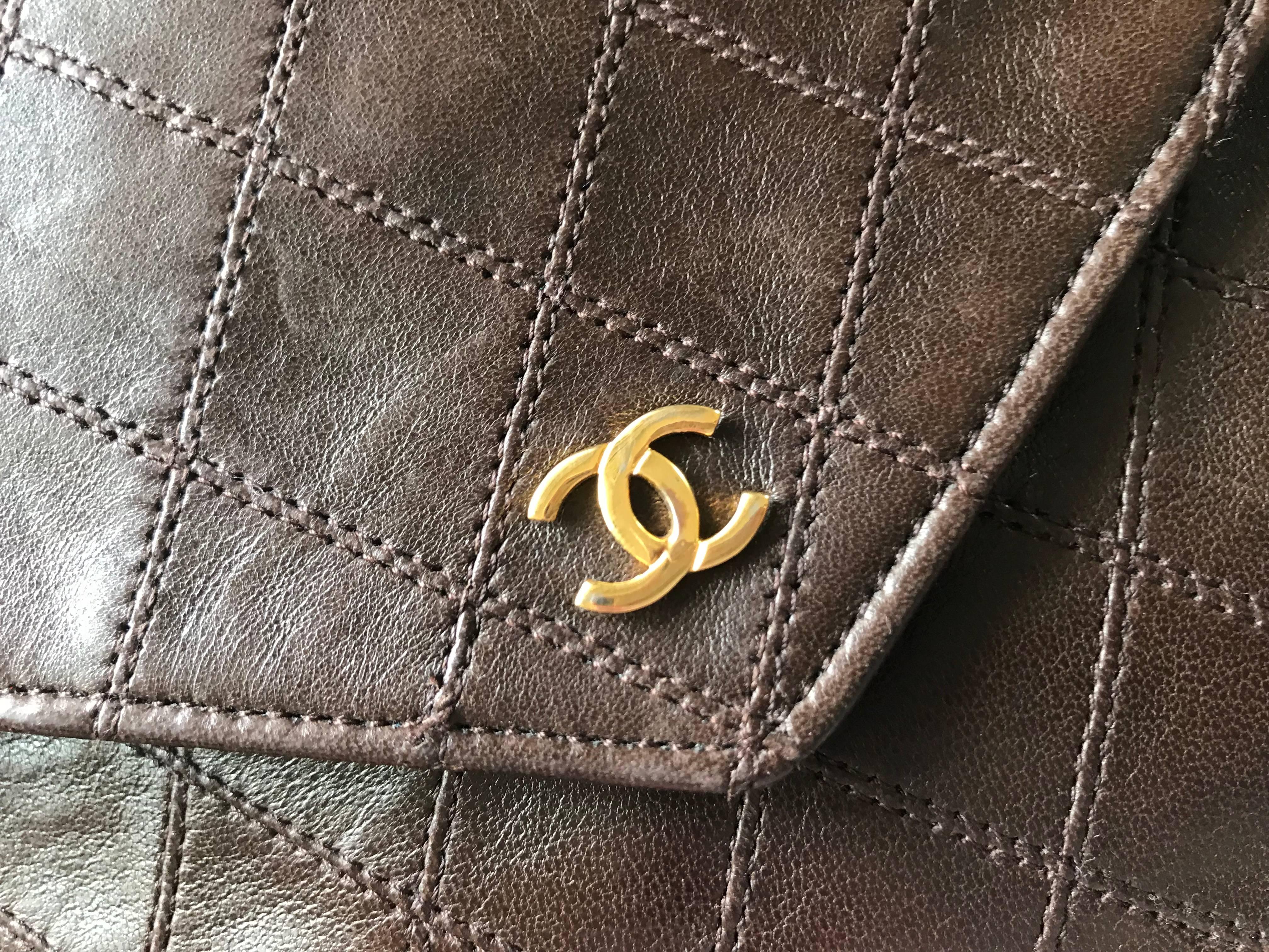 chanel brown purse