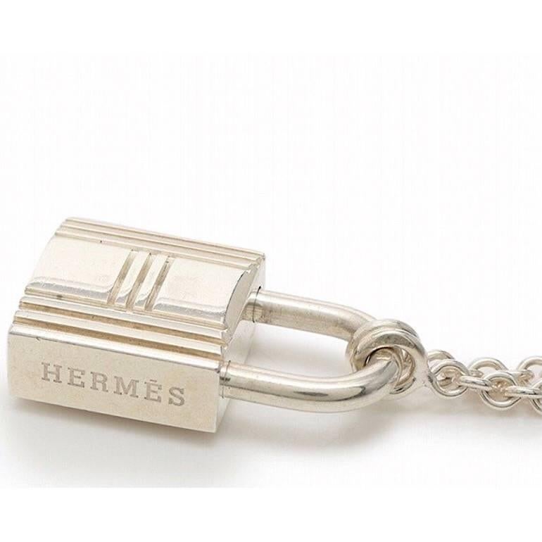 Vintage Hermes silver 925 padlock pendant top chain necklace. Classic jewelry. In Good Condition For Sale In Kashiwa, Chiba