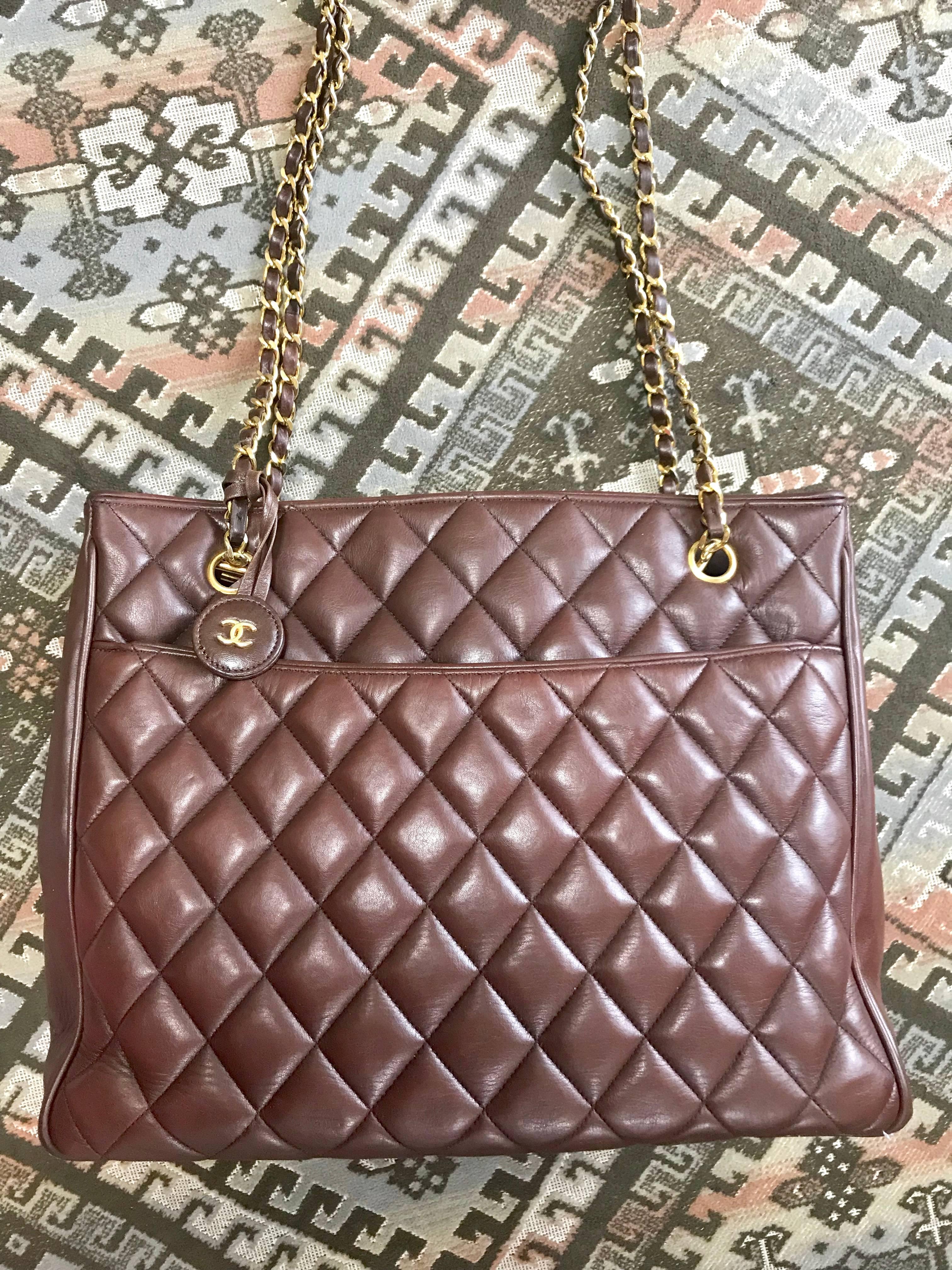 chanel classic tote