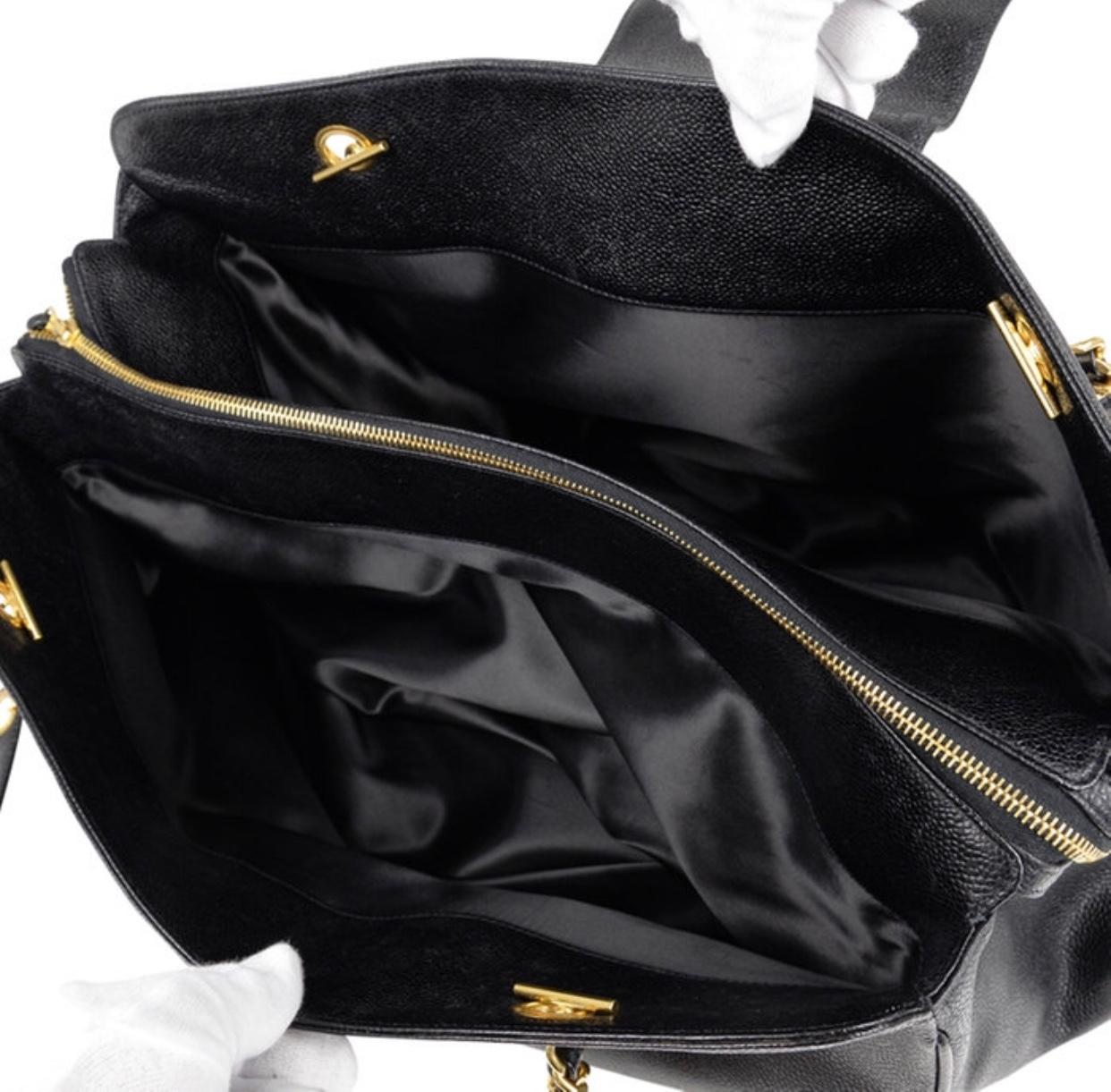 Women's Vintage CHANEL black caviar leather Overnighter, Weekender bag, large chain bag.