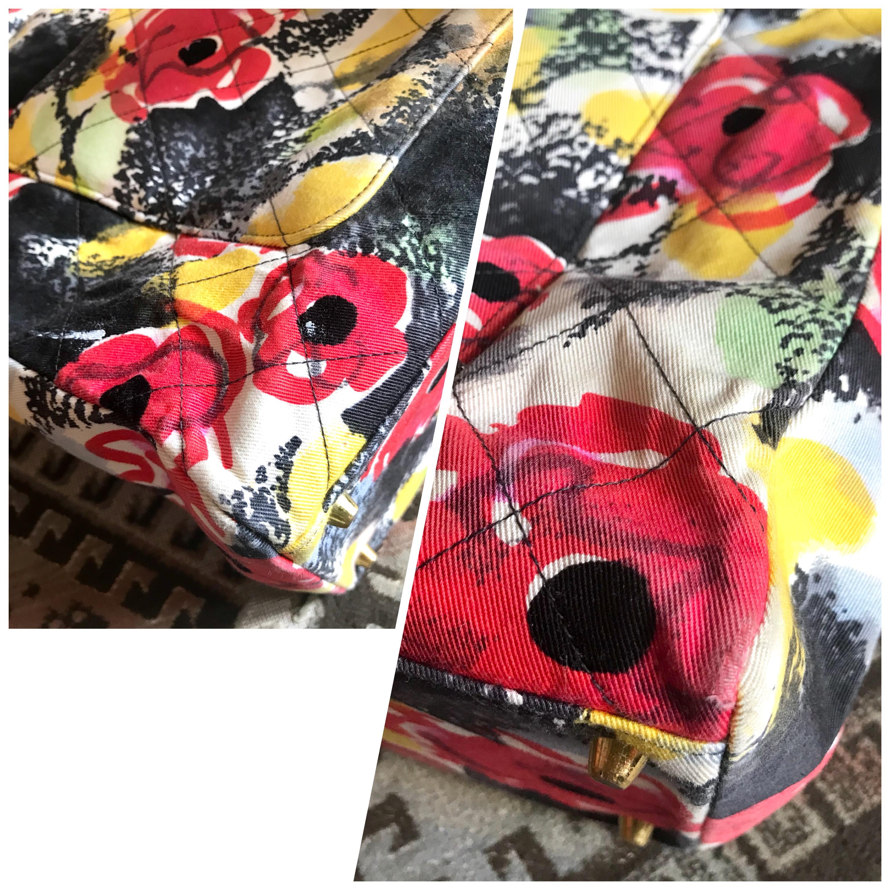 Vintage CHANEL red flower, yellow, and black water color print large tote bag. For Sale 6