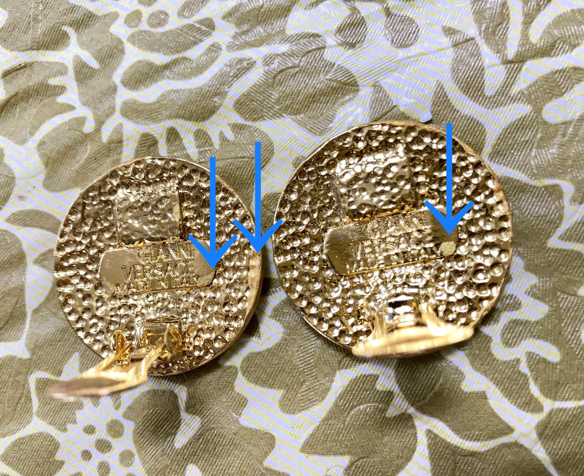 Vintage Gianni Versace golden round medusa motif earrings. Lady Gaga style. For Sale 1