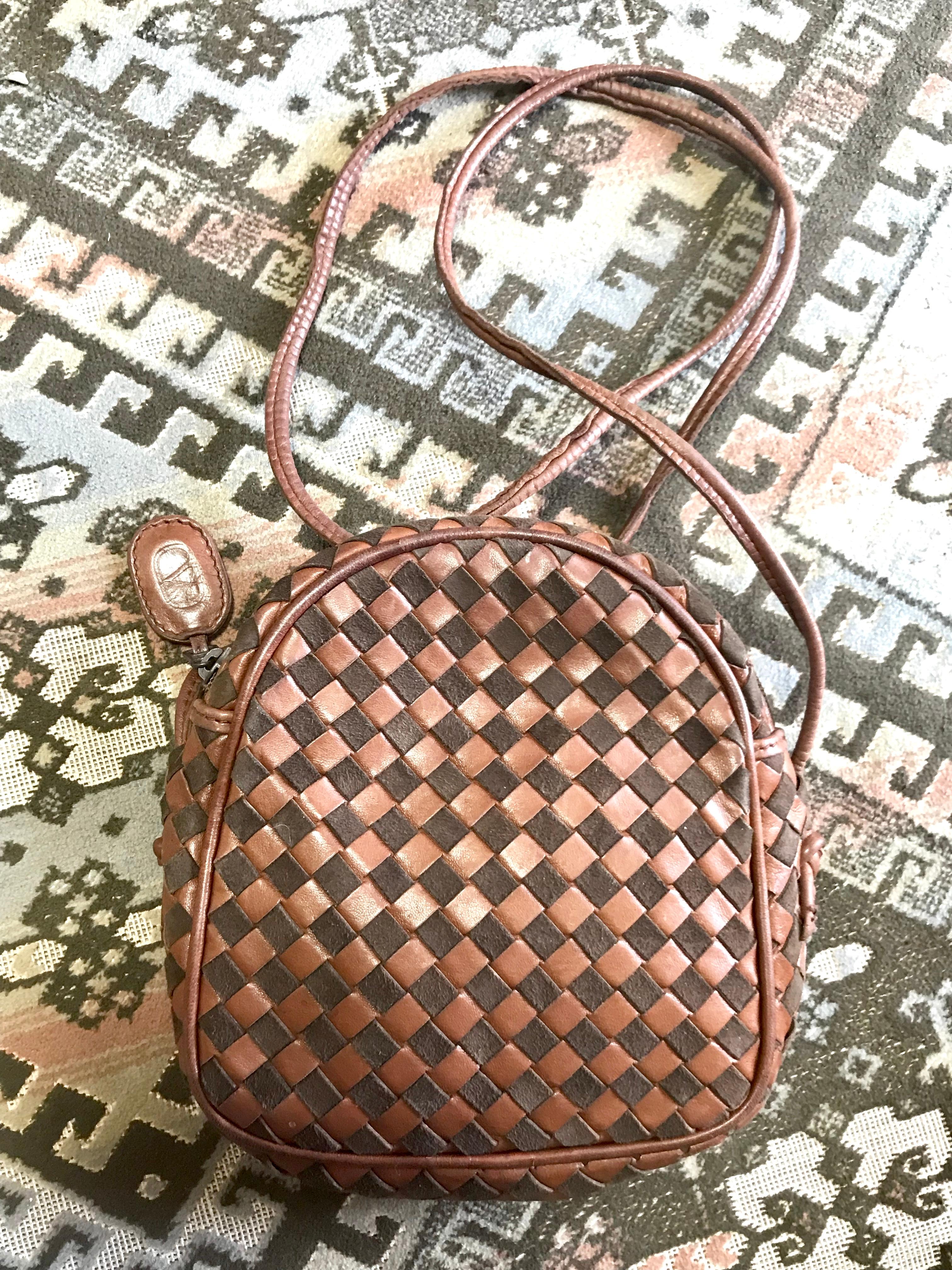 Vintage Valentino Garavani brown intrecciato mini pouch style shoulder bag. For Sale 1