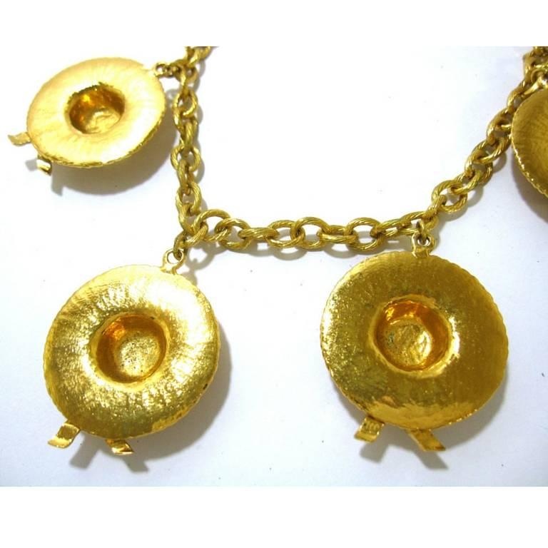 Vintage CHANEL rare jewelry, dangling hat design charm chain statement necklace. In Good Condition For Sale In Kashiwa, Chiba
