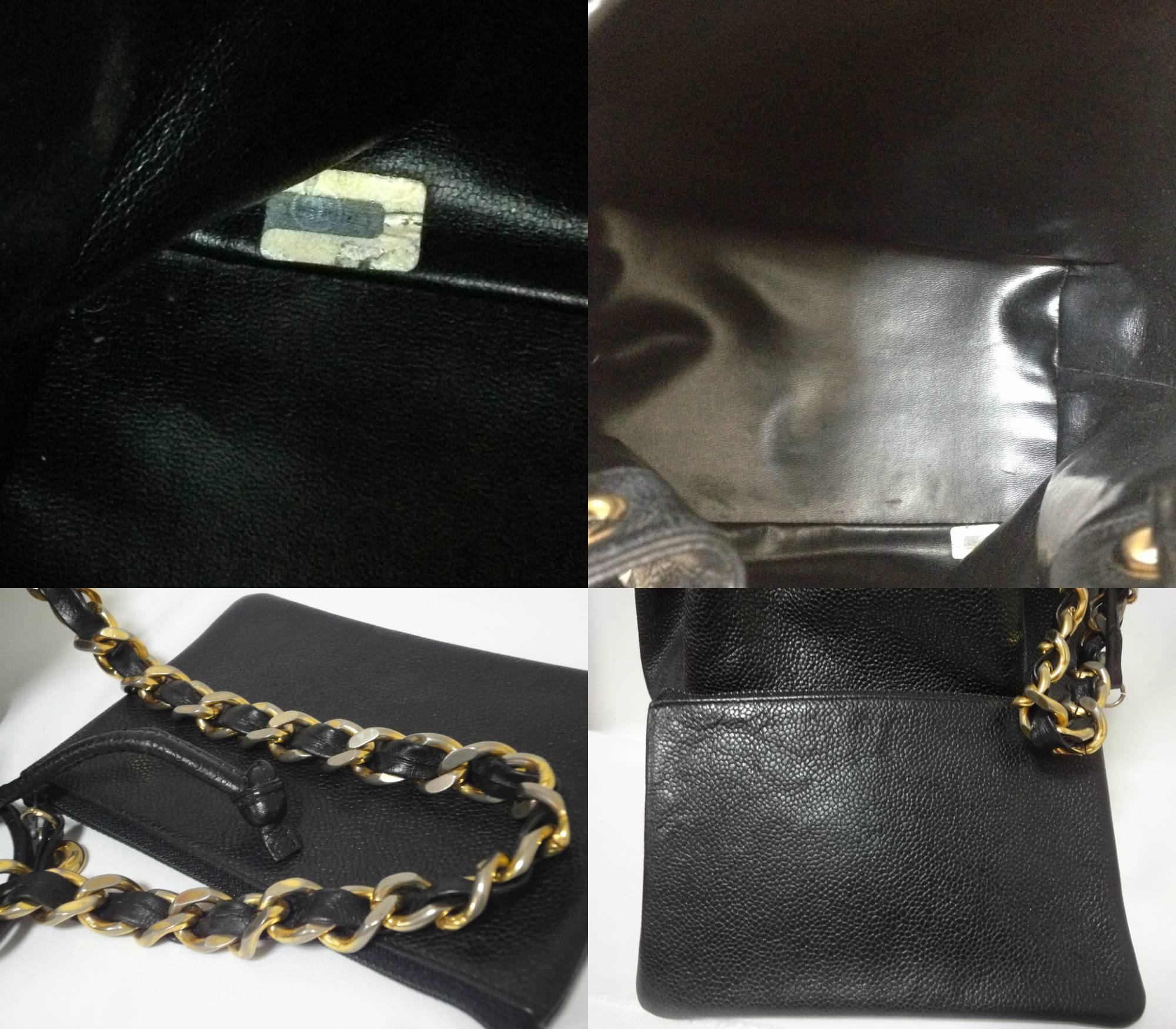 Vintage CHANEL black caviar leather hobo bucket shoulder bag with golden chain 2